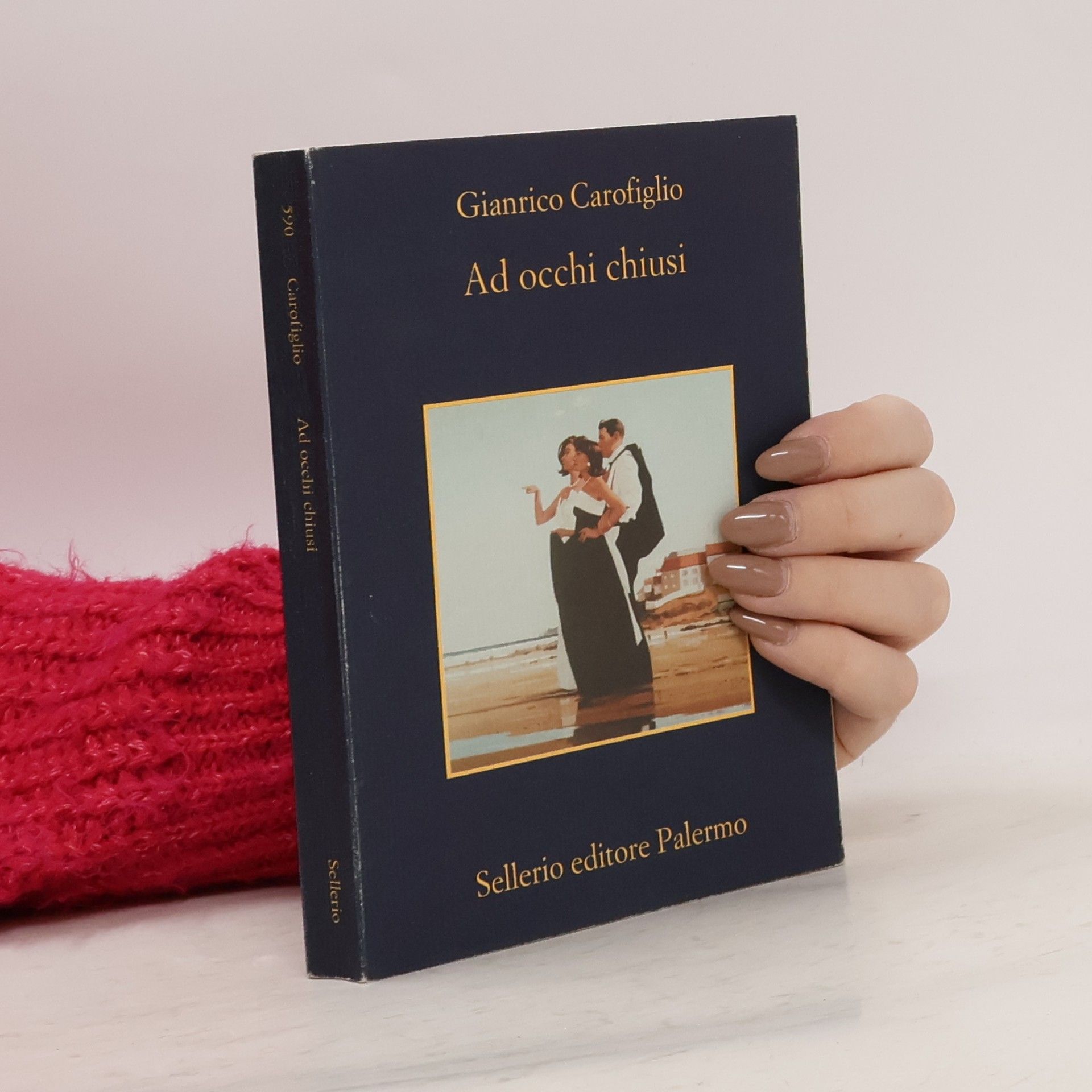 Gianrico Carofiglio Ad occhi chiusi