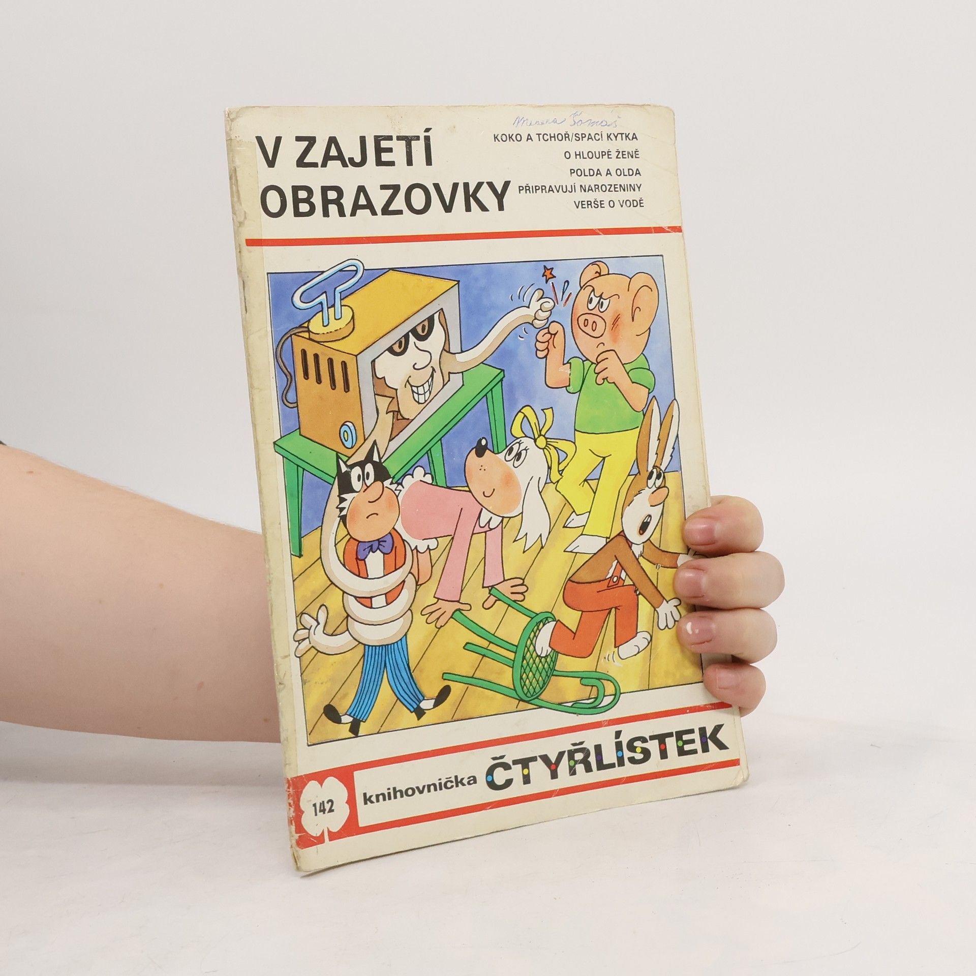 Collectif d'auteurs Čtyřlístek 142. V zajetí obrazovky