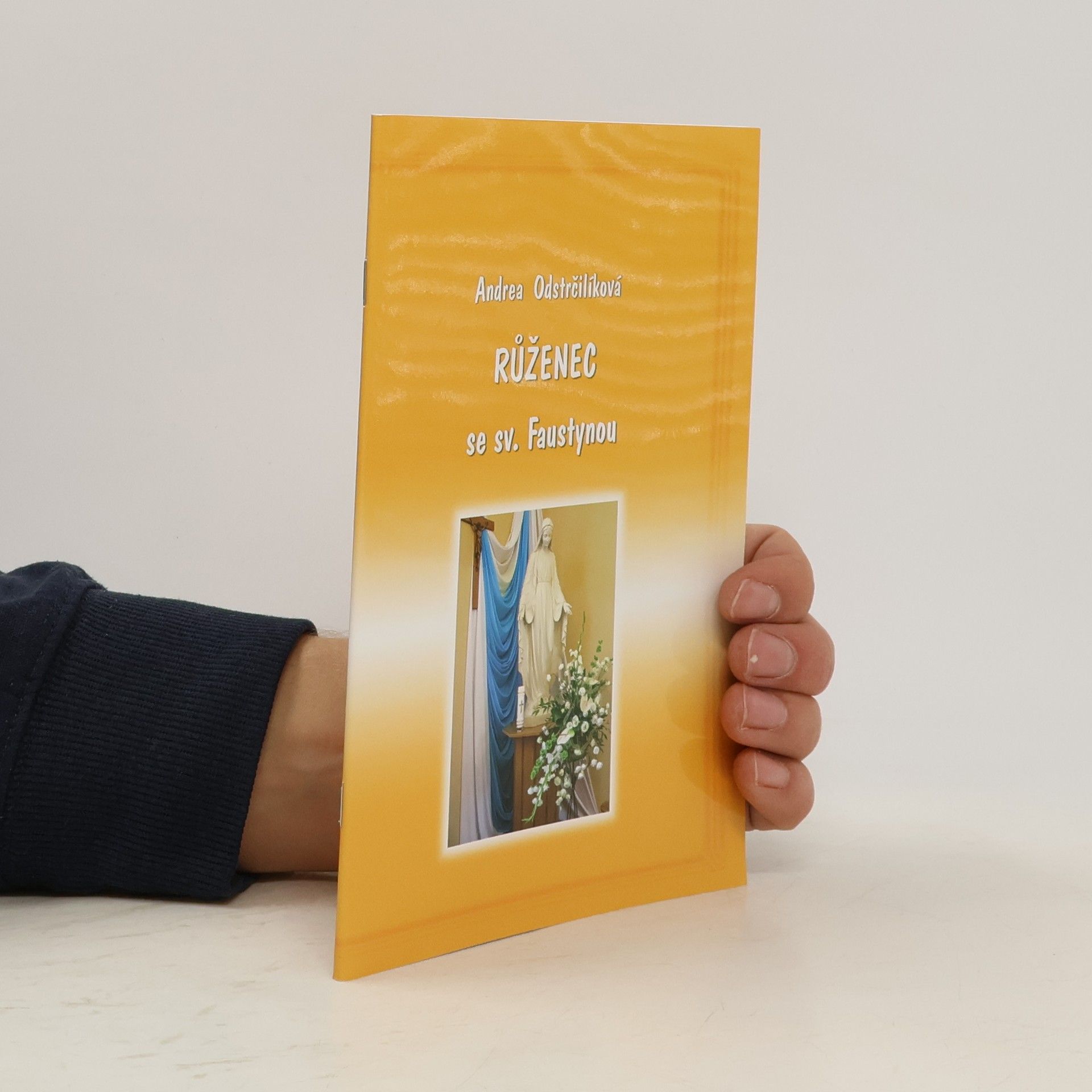 Růženec se Sv. Faustynou