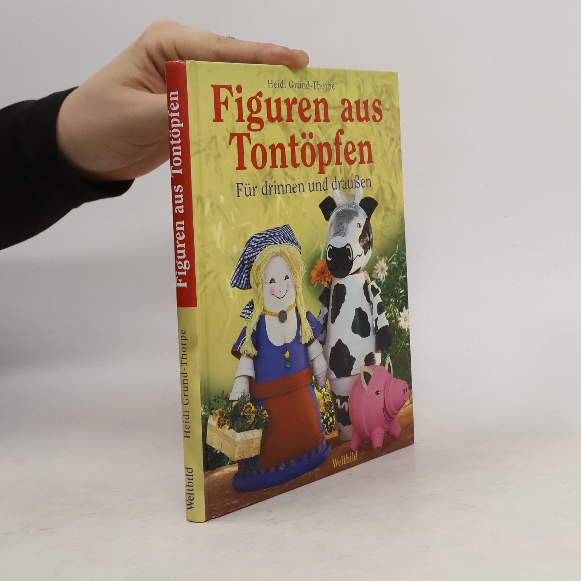 Heidi Grund Thorpe Figuren aus Tontöpfen