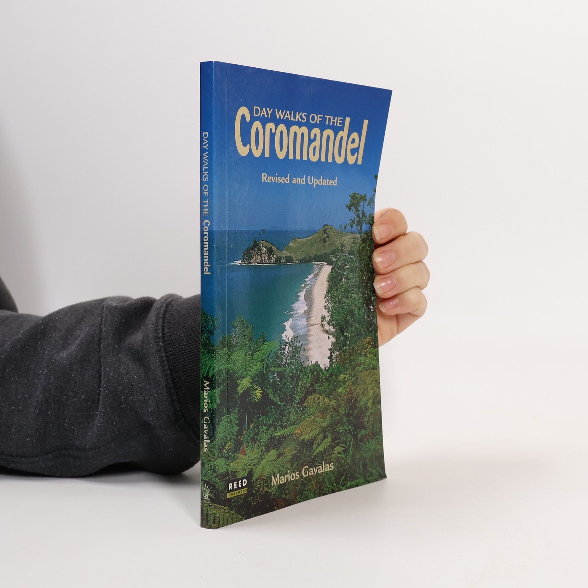 Marios Gavalas Day Walks of the Coromandel