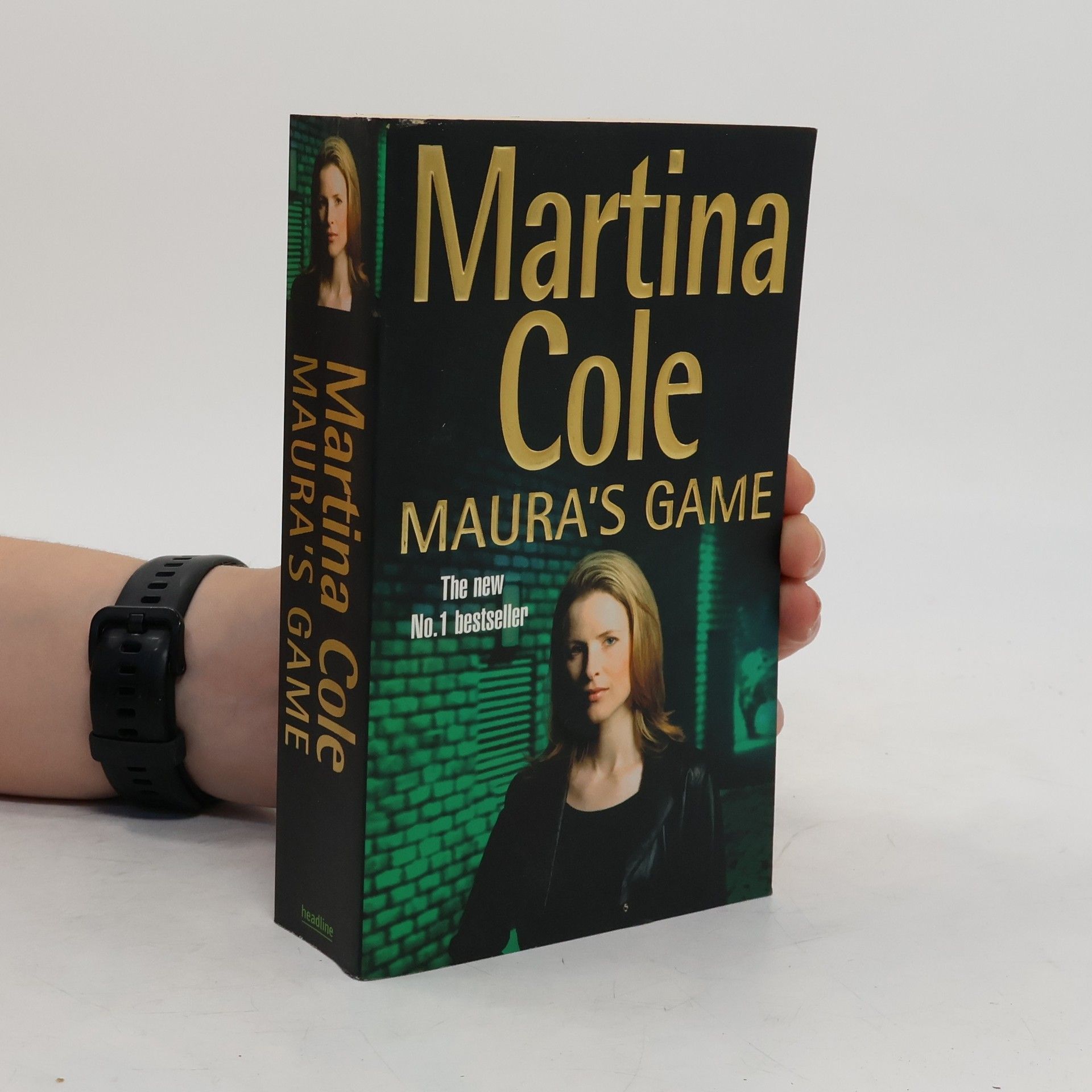 Martina Cole Maura's game