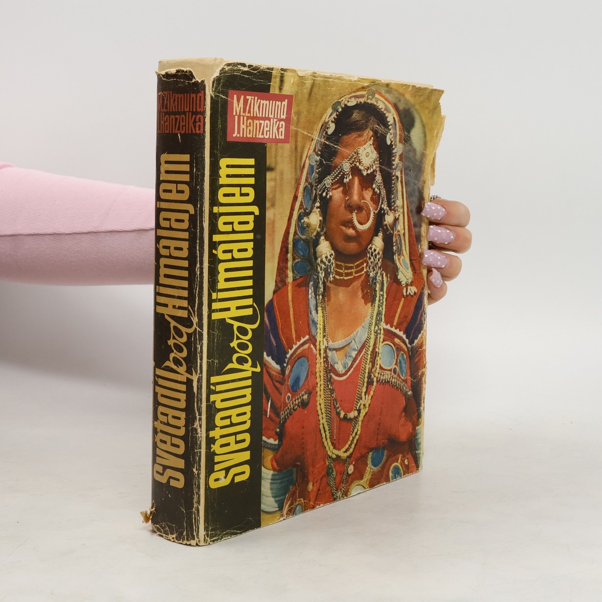 Jiří Hanzelka Světadíl pod Himálajem