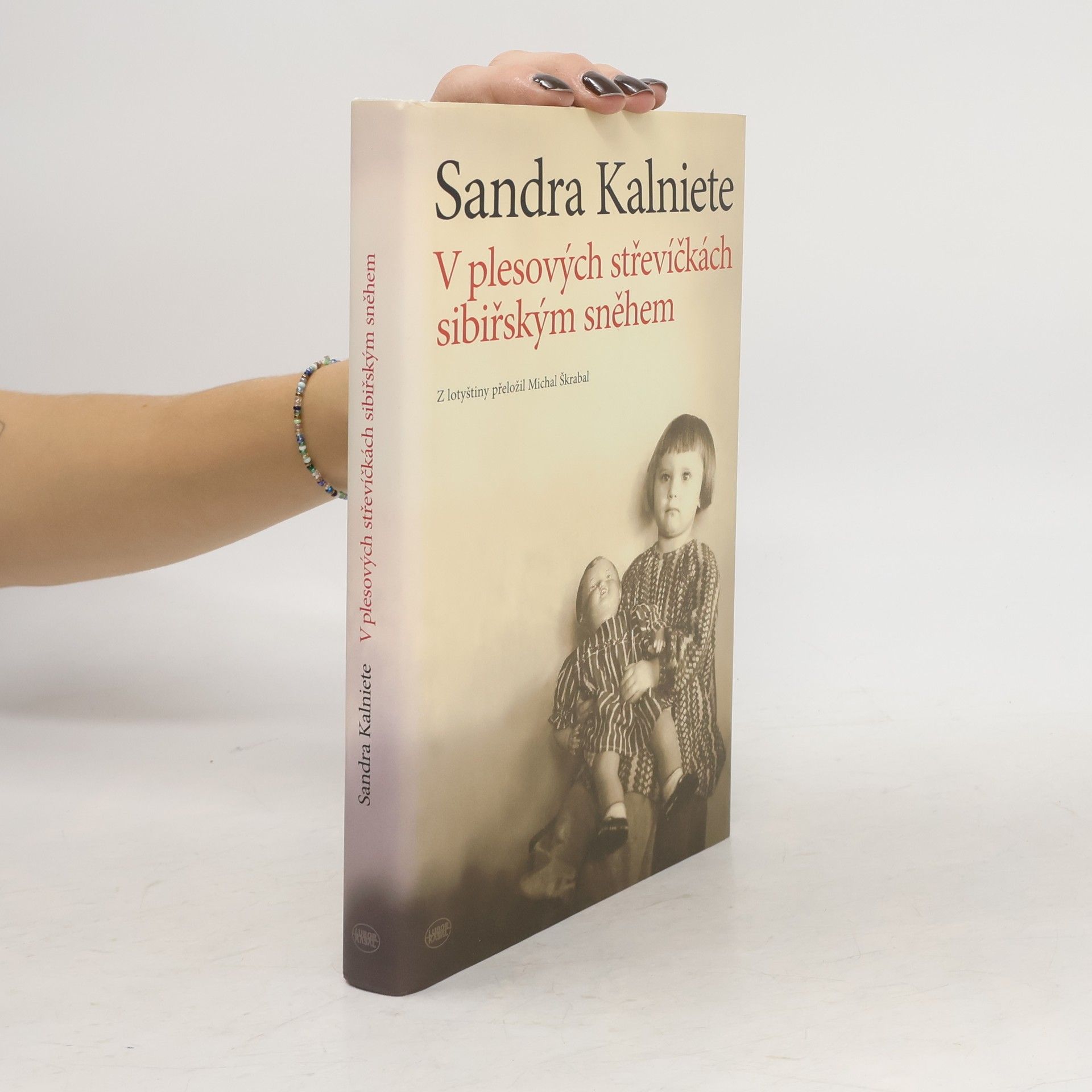 Sandra Kalniete V plesových střevíčkách sibiřským sněhem