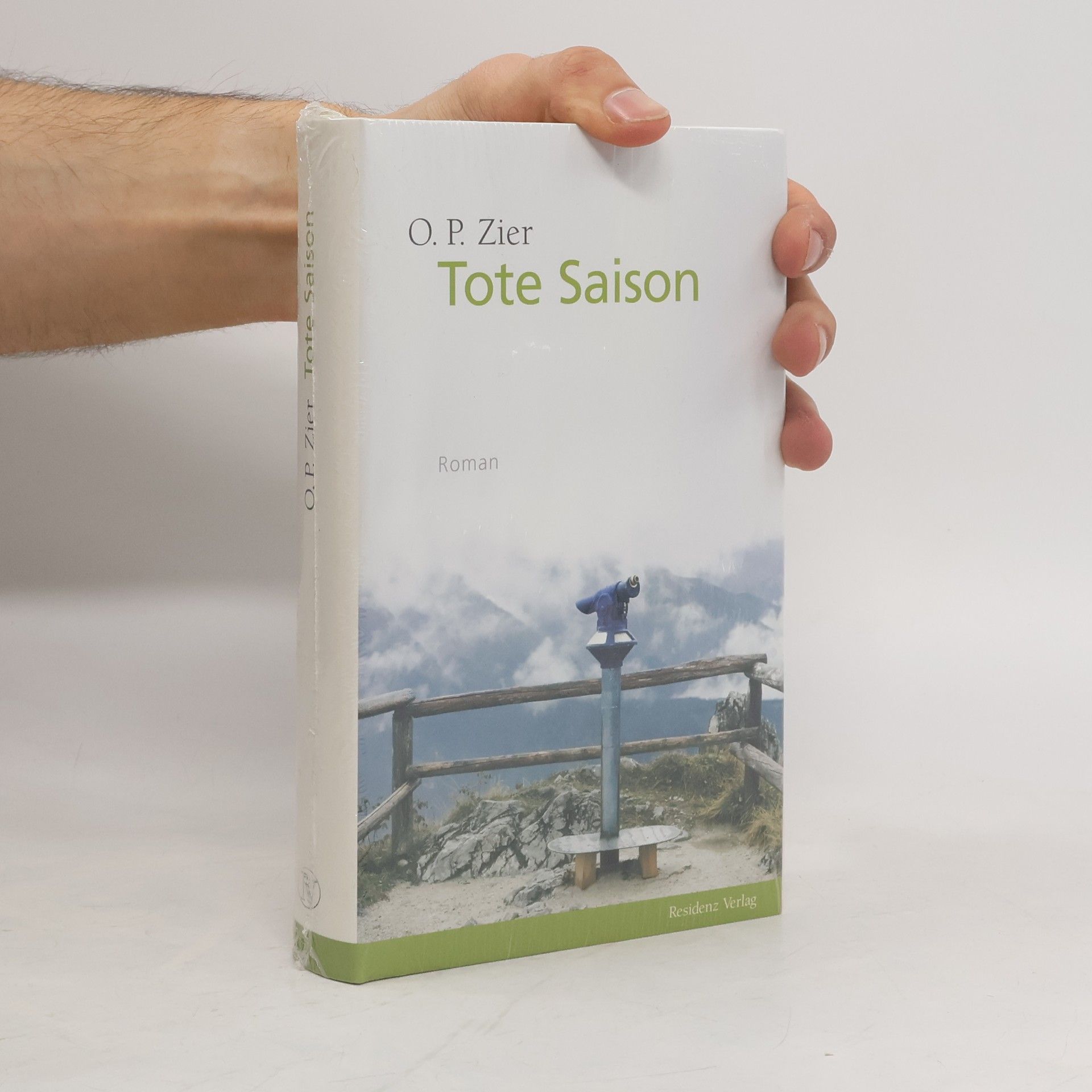 O. P. Zier Tote Saison