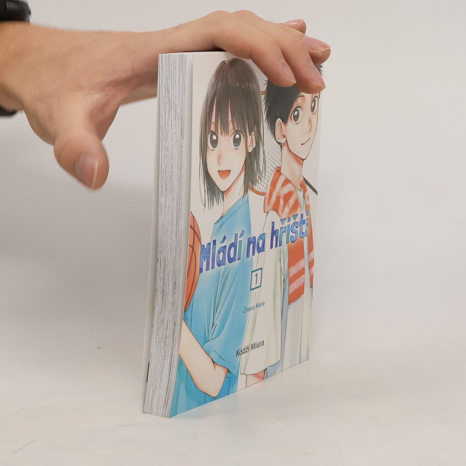 Mládí na hřišti. 1, Činacu Kano