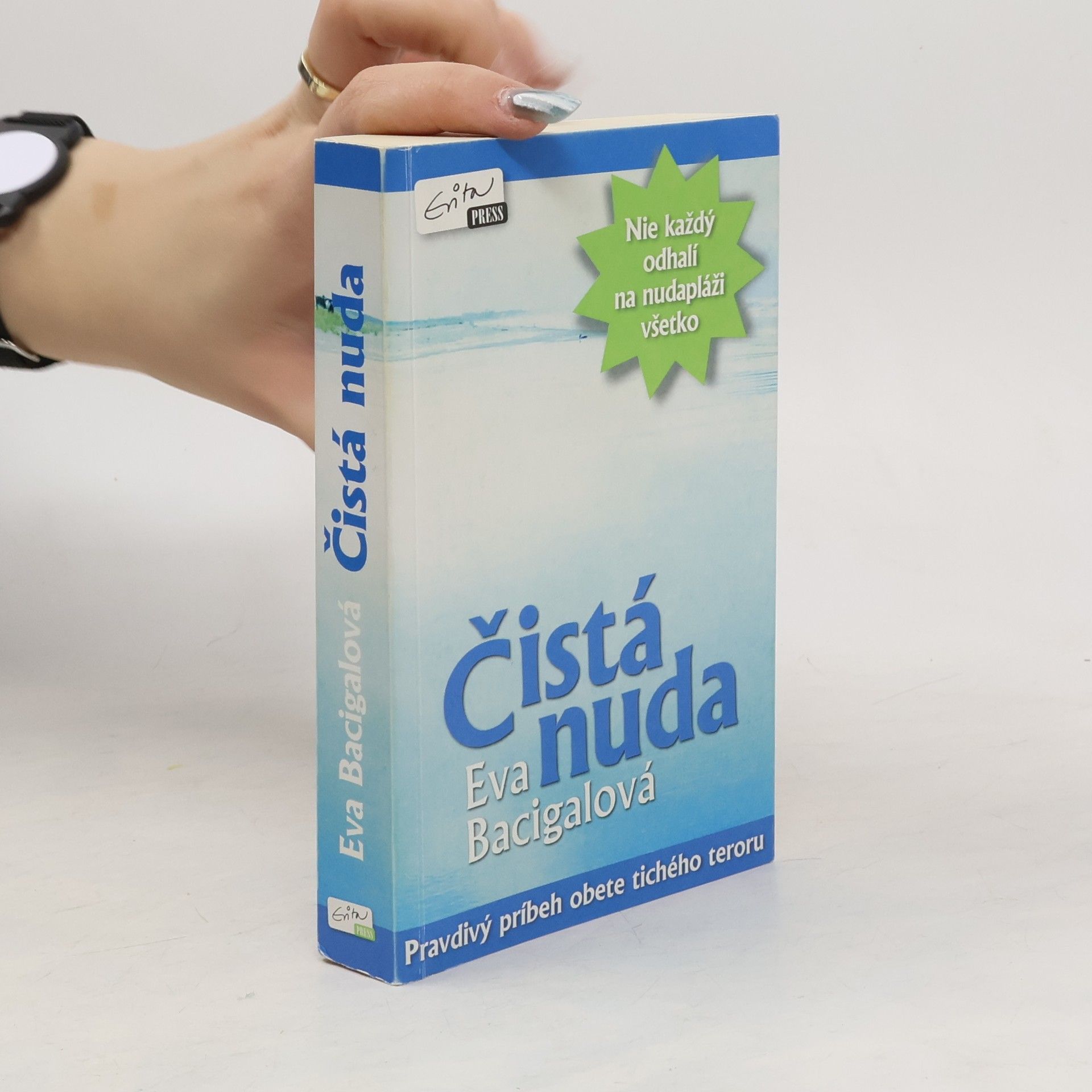 Eva Bacigalova Čistá nuda.