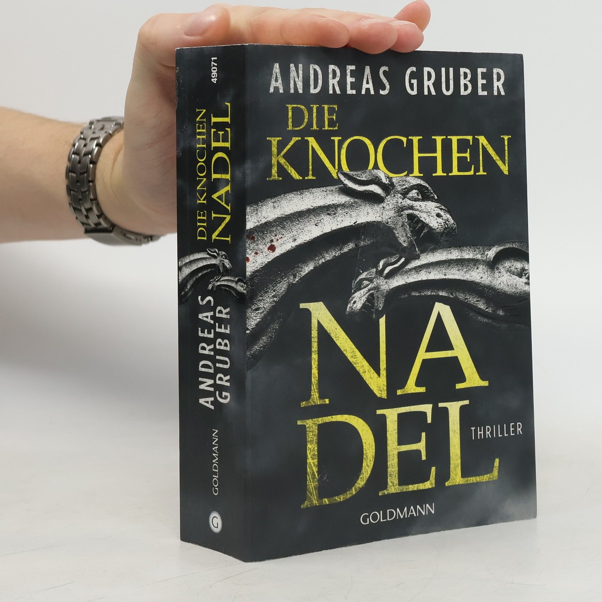 Andreas Gruber Die Knochen Nadel