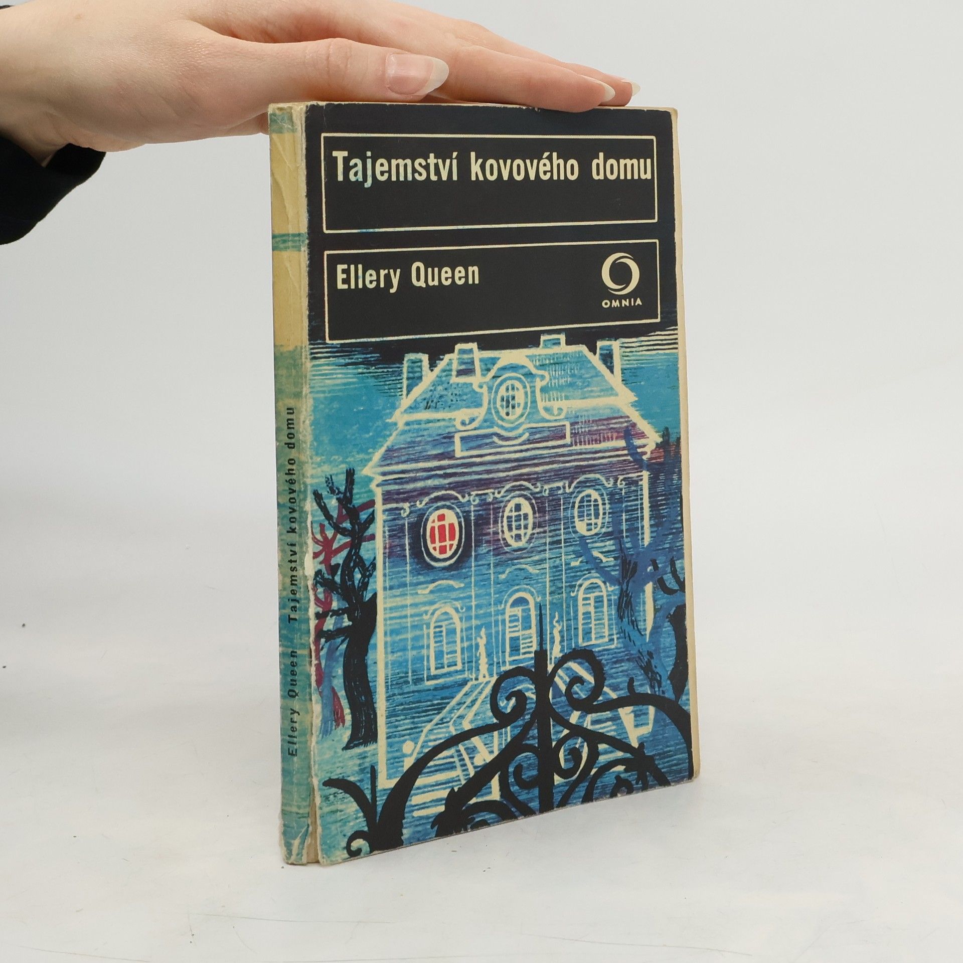 Ellery Queen Tajemství kovového domu