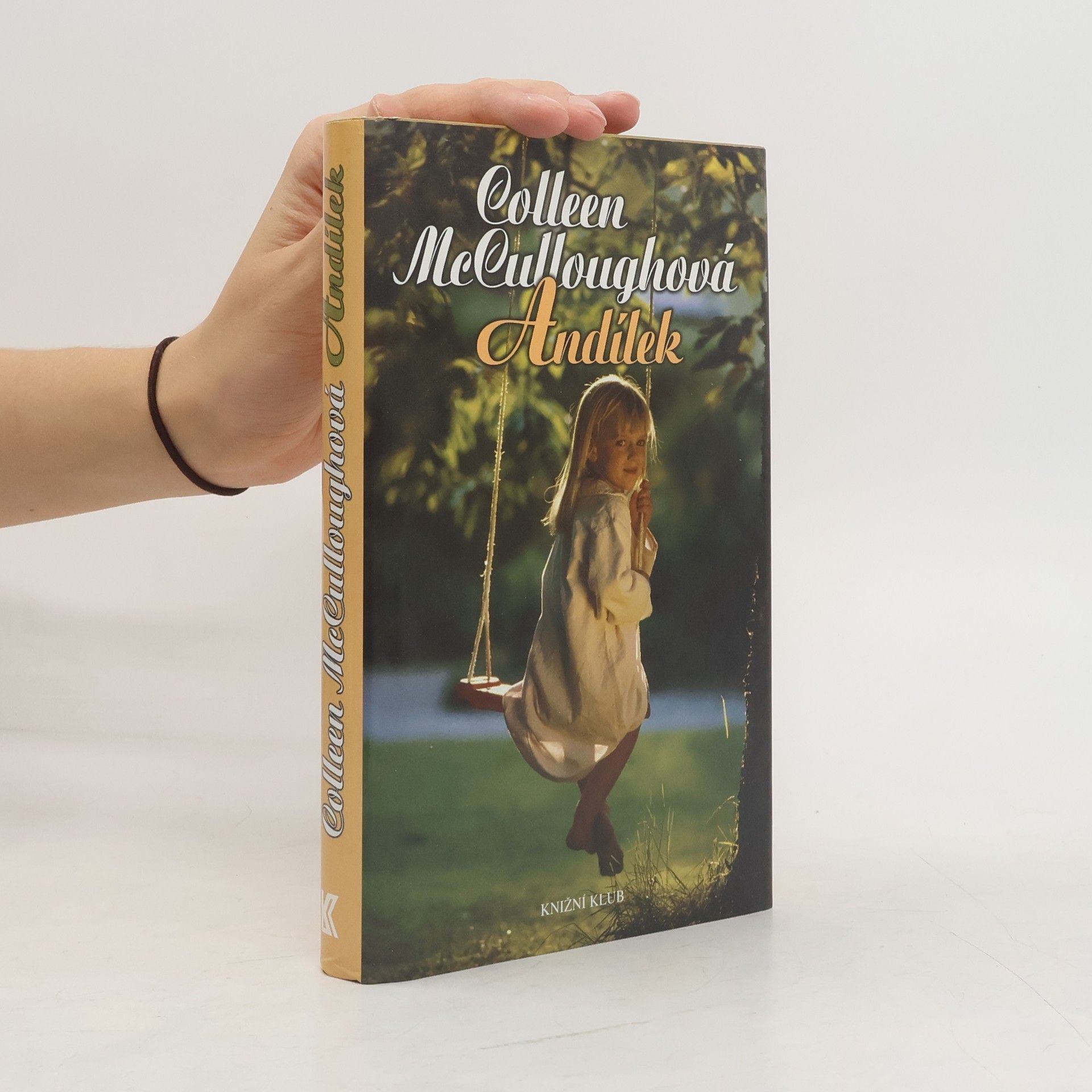 Colleen McCullough Andílek