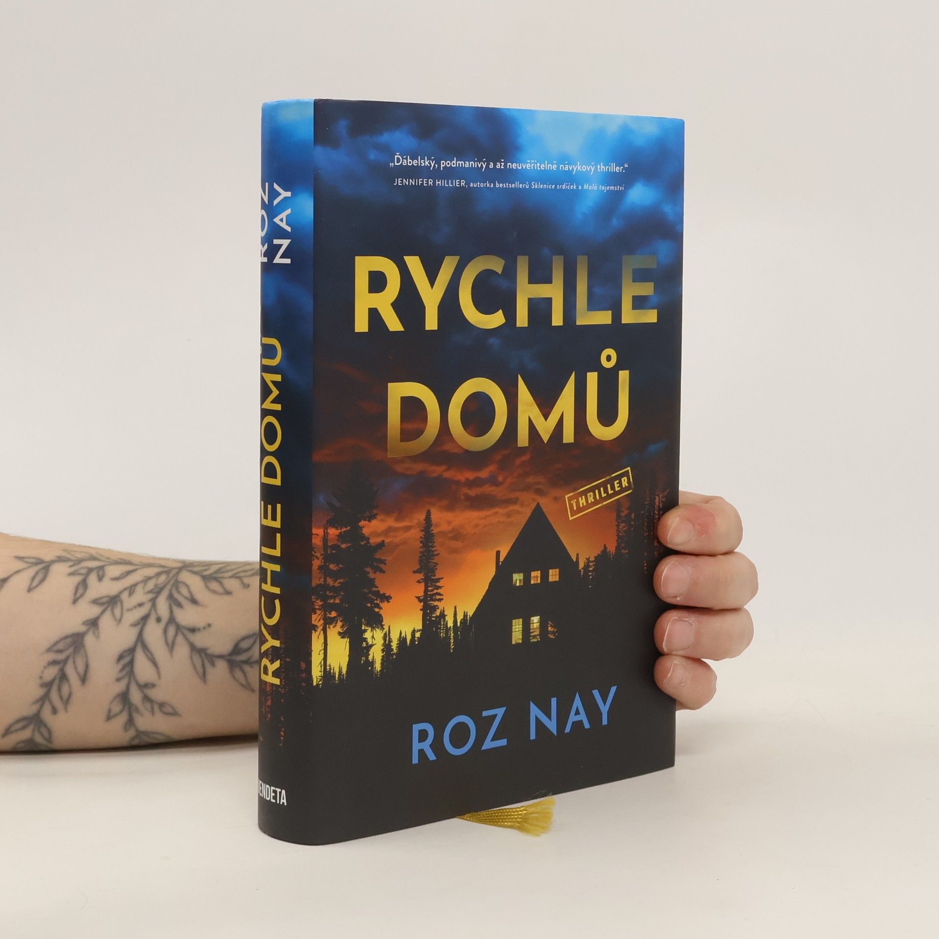 Roz Nay Rychle domů