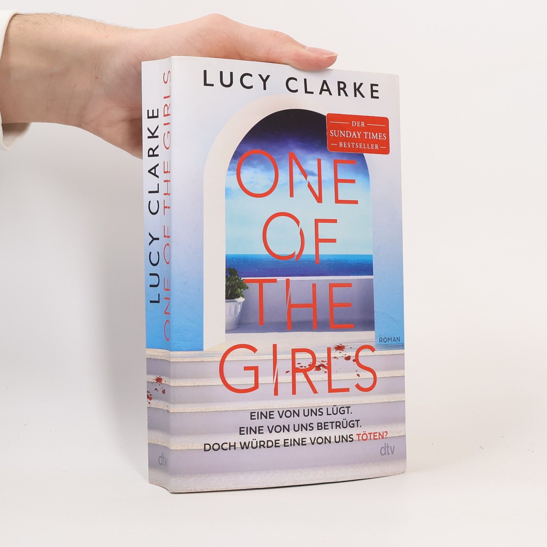 Lucy Clarke One of the Girls