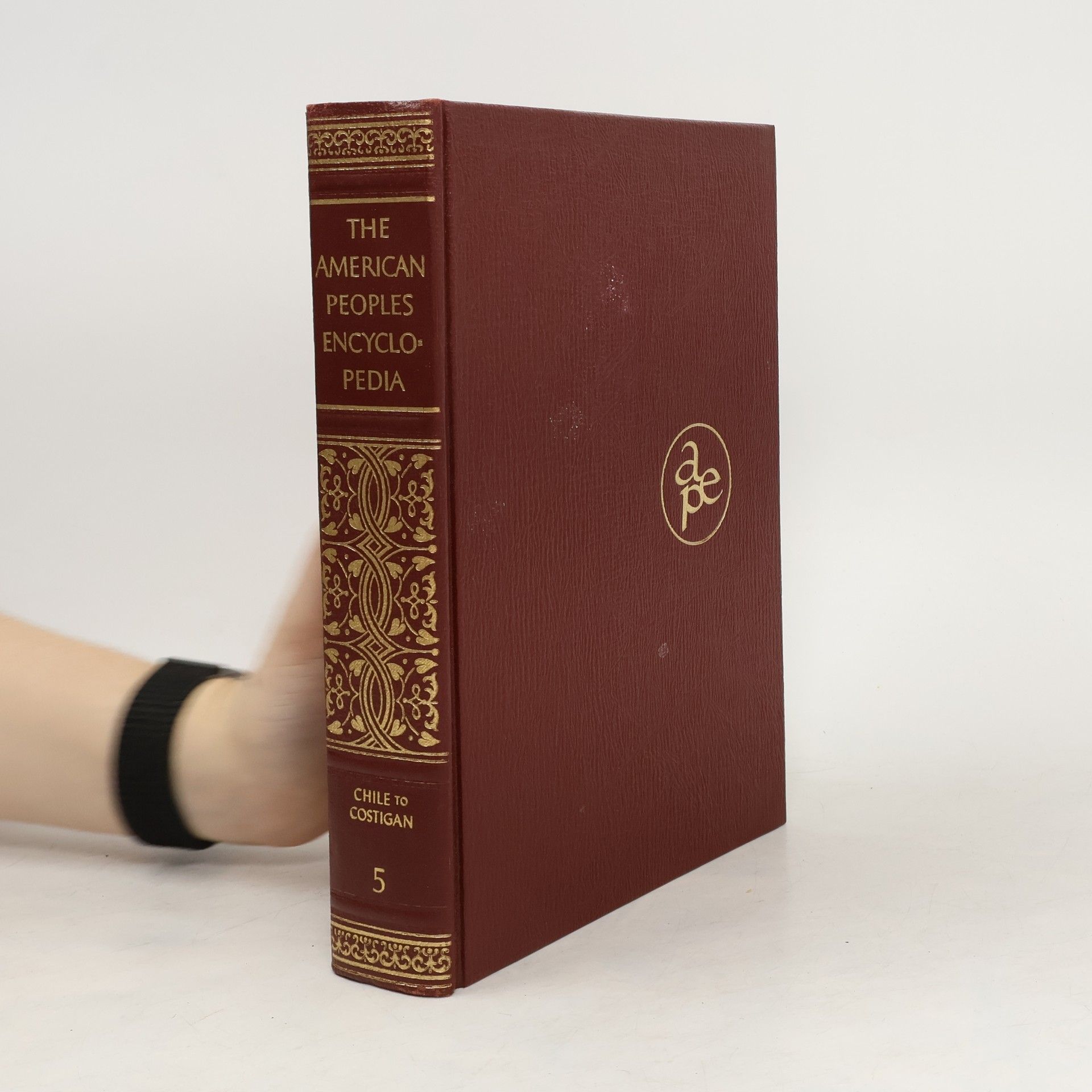 Various authors The American Peoples Encyclopedia. Volume 5