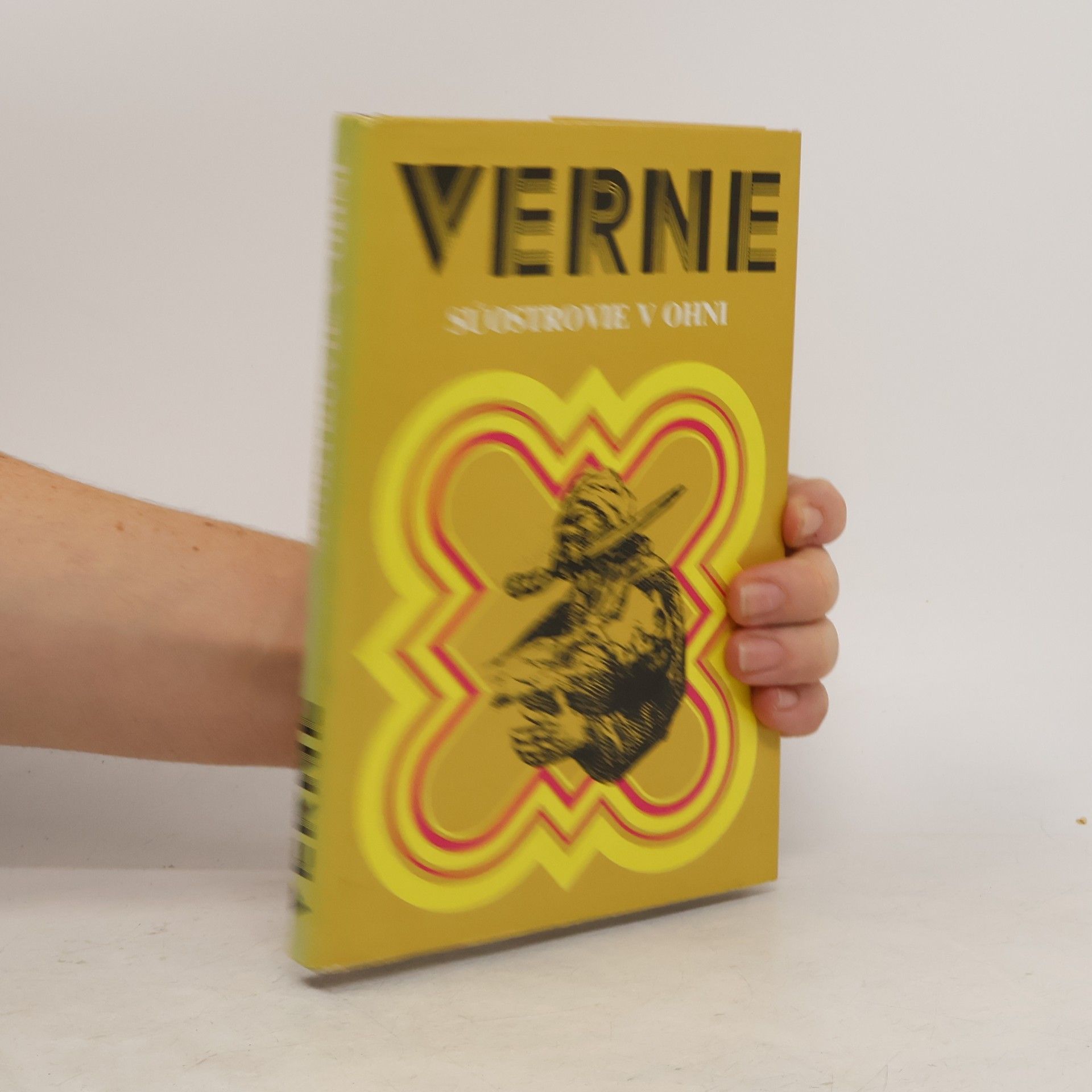 Jules Verne Súostrovie v ohni