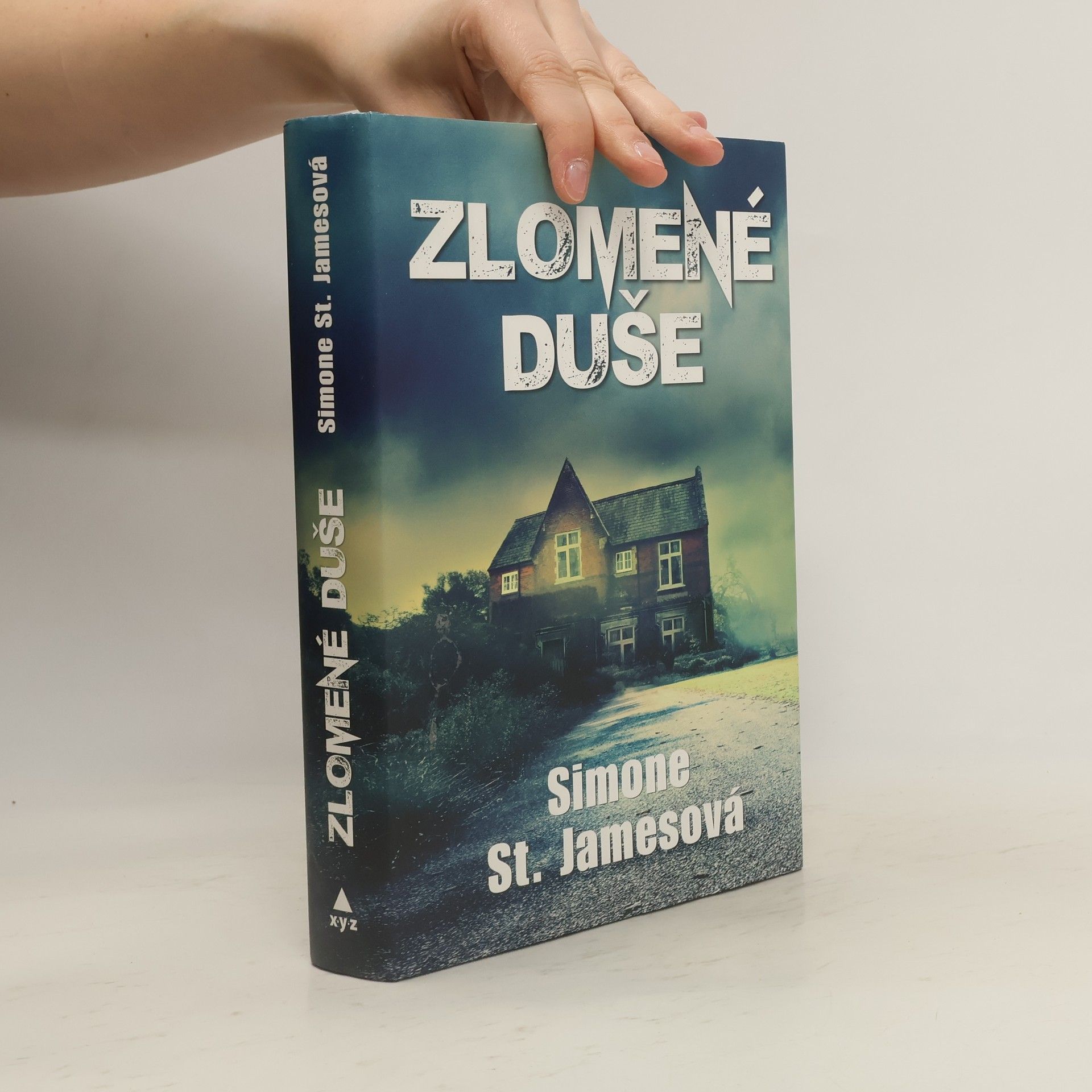 Simone St. James Zlomené duše