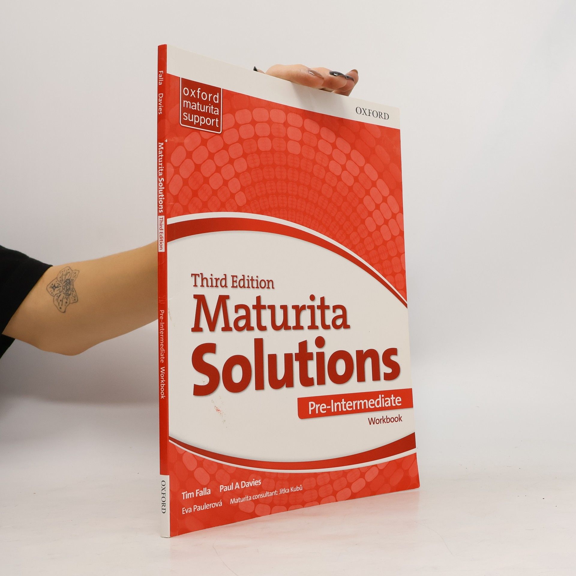 Maturita Solutions. Third Edition. Pre-Intermediate. Workbook