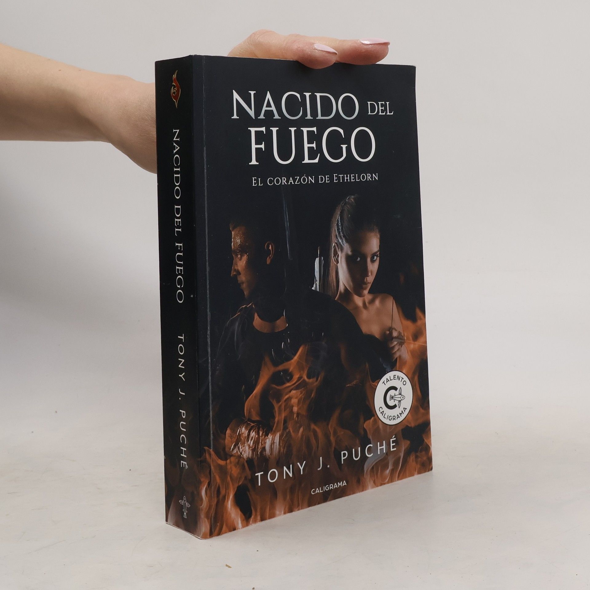 Tony J. Puché Nacido del fuego