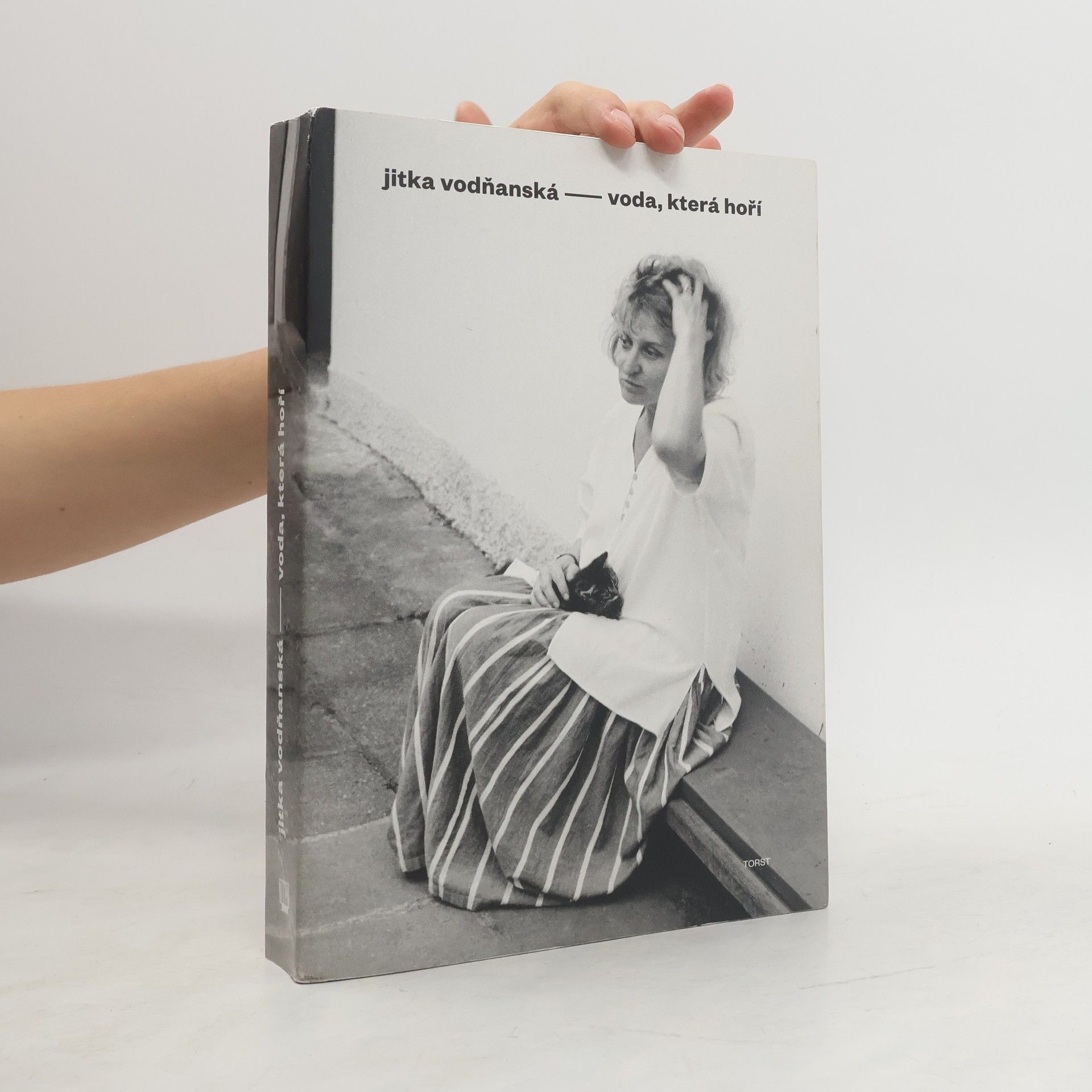 Jitka Vodňanská Voda, která hoří