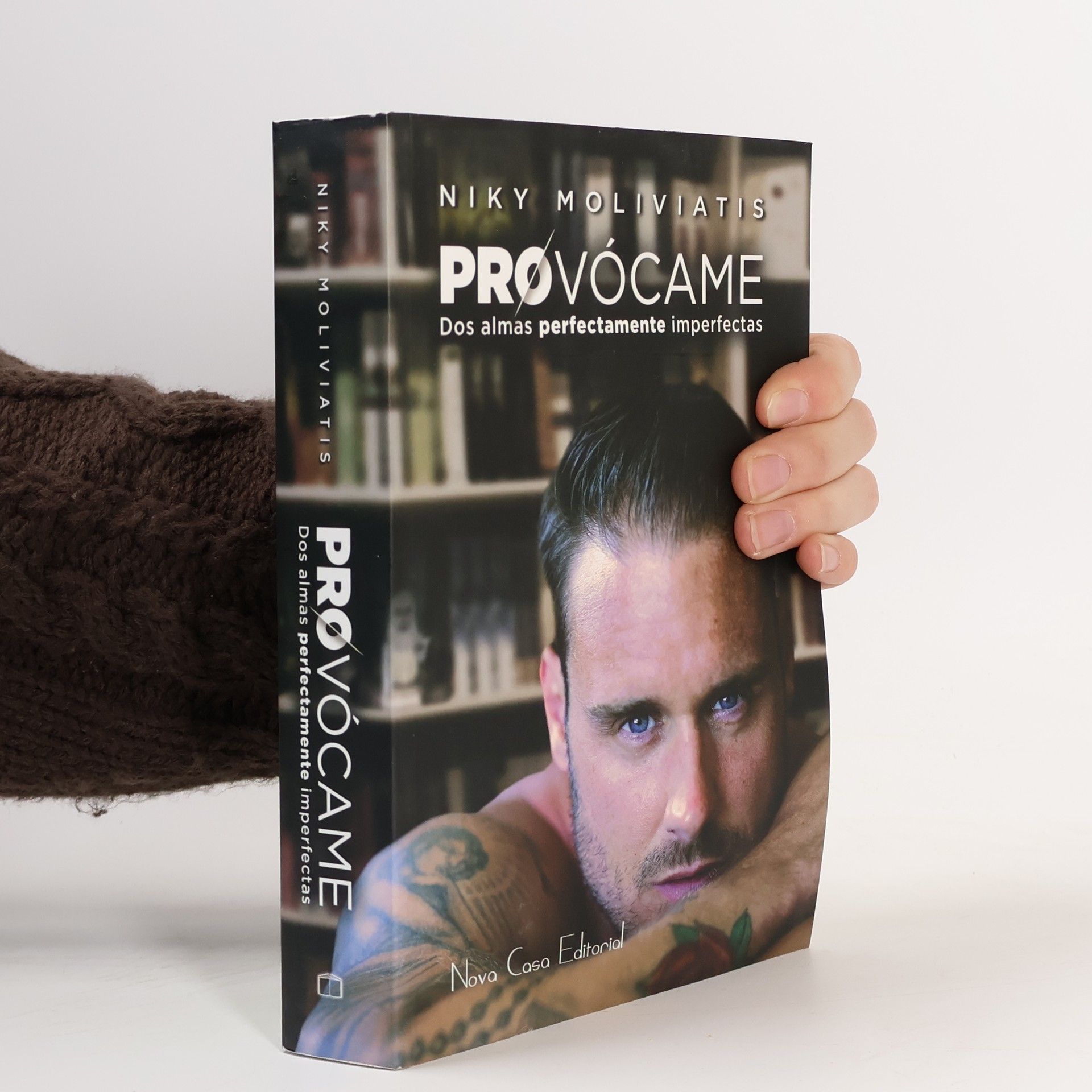 Niky Moliviatis Provócame