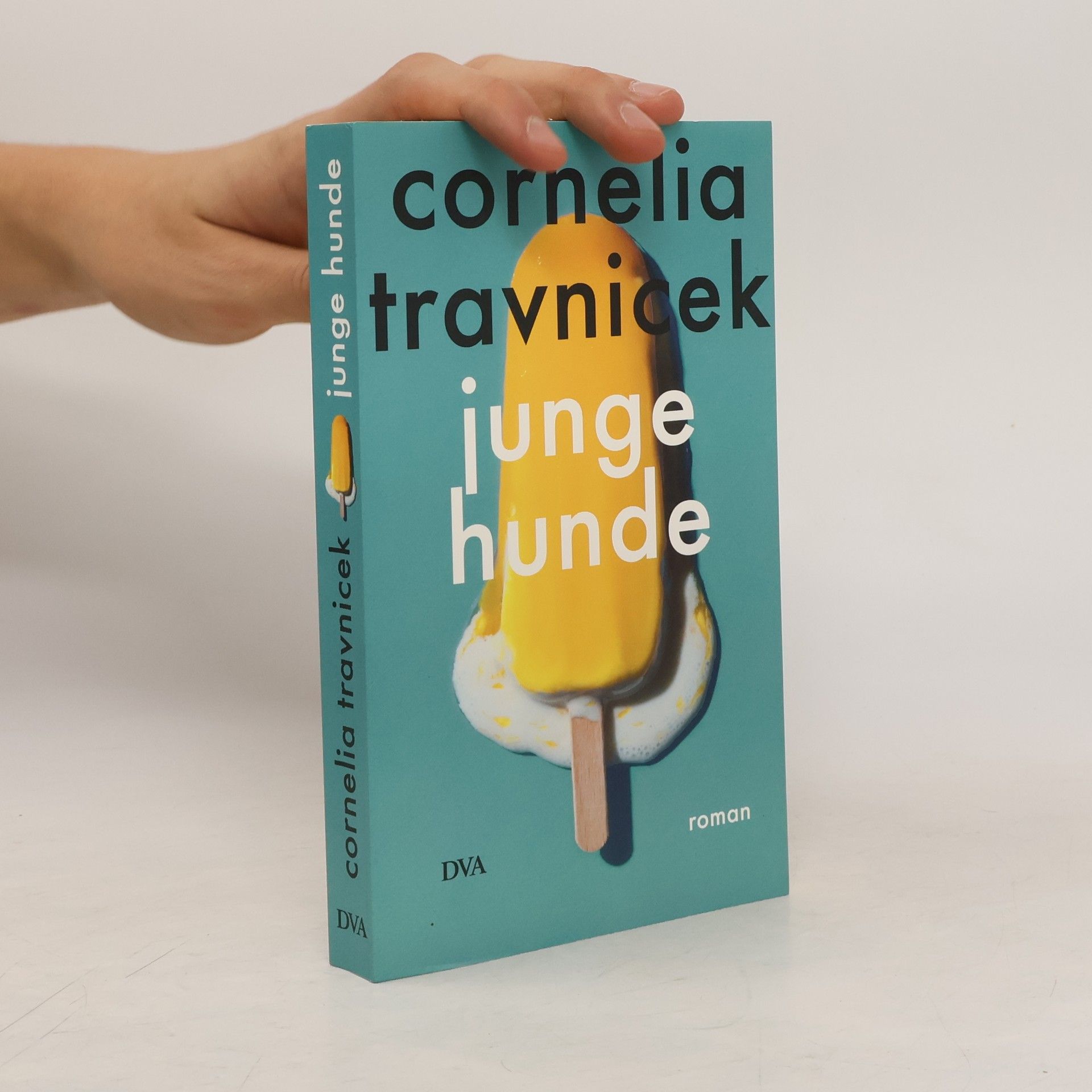 Cornelia Travnicek Junge Hunde