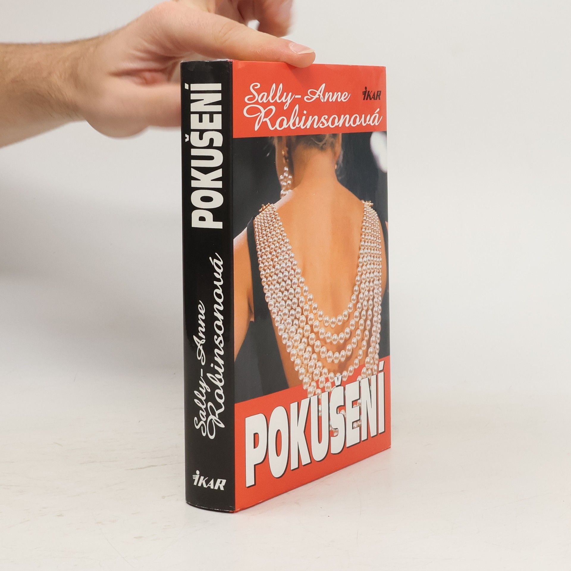 SallyAnne Robinson Pokušení