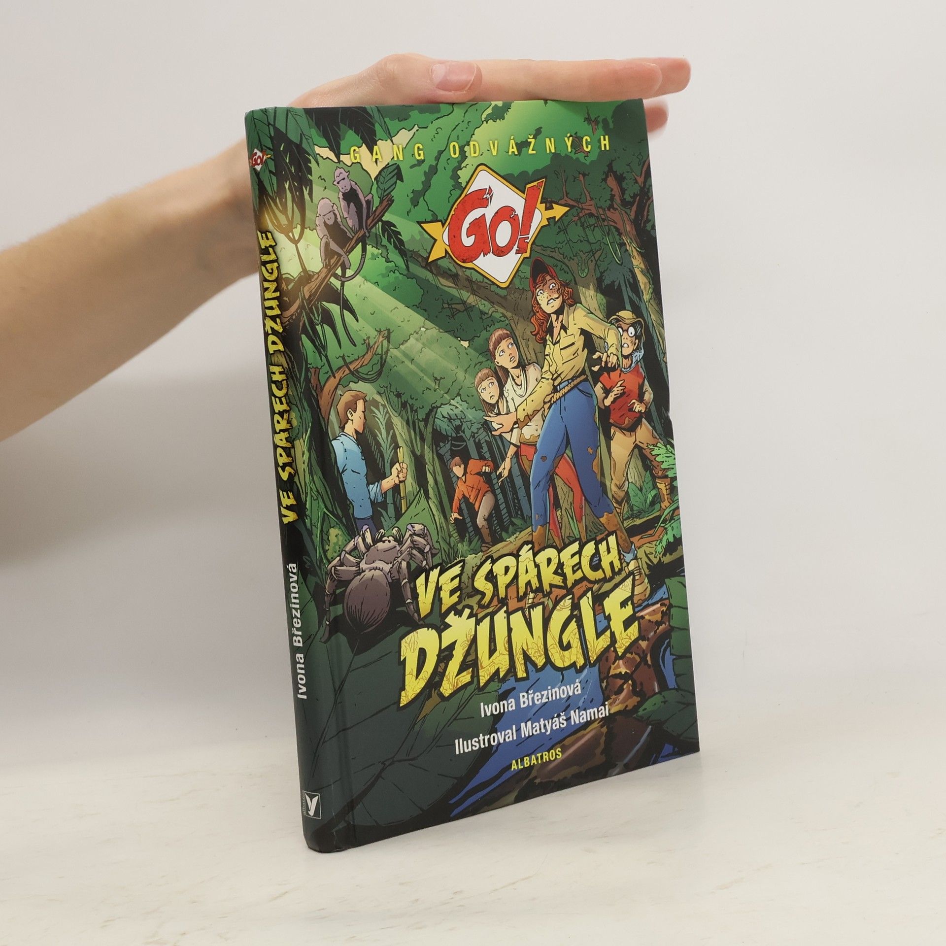 Ve spárech džungle