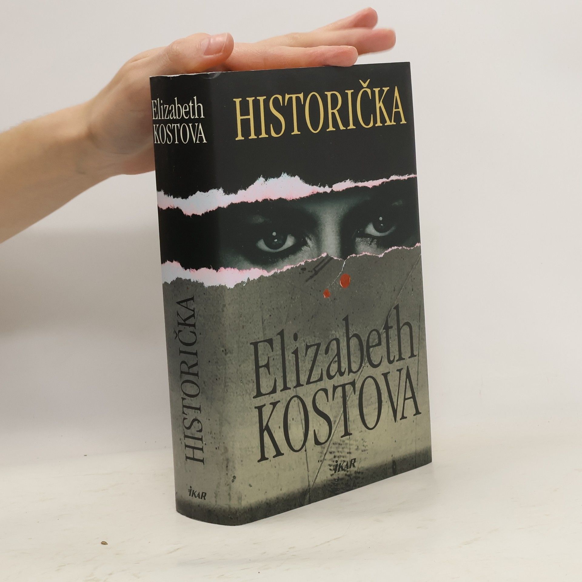 Elizabeth Kostova Historička