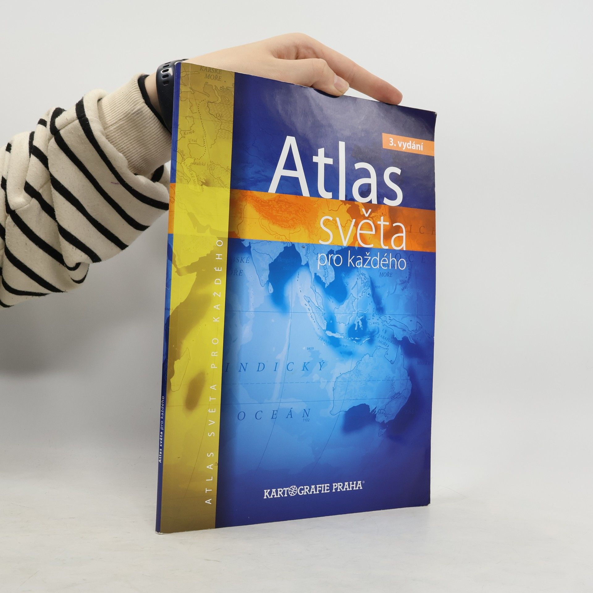 Collectif d'auteurs Atlas světa pro každého
