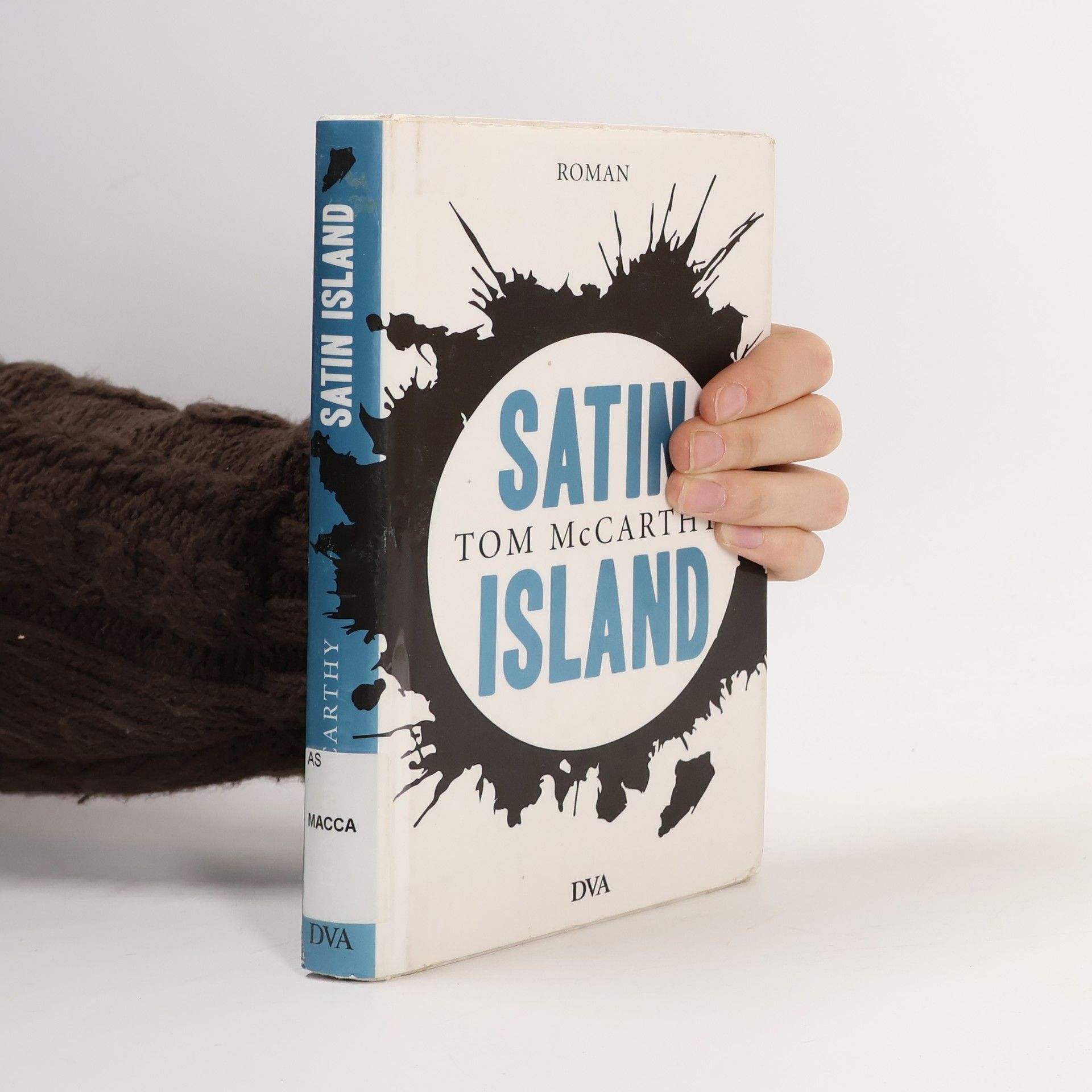 Tom McCarthy Satin Island