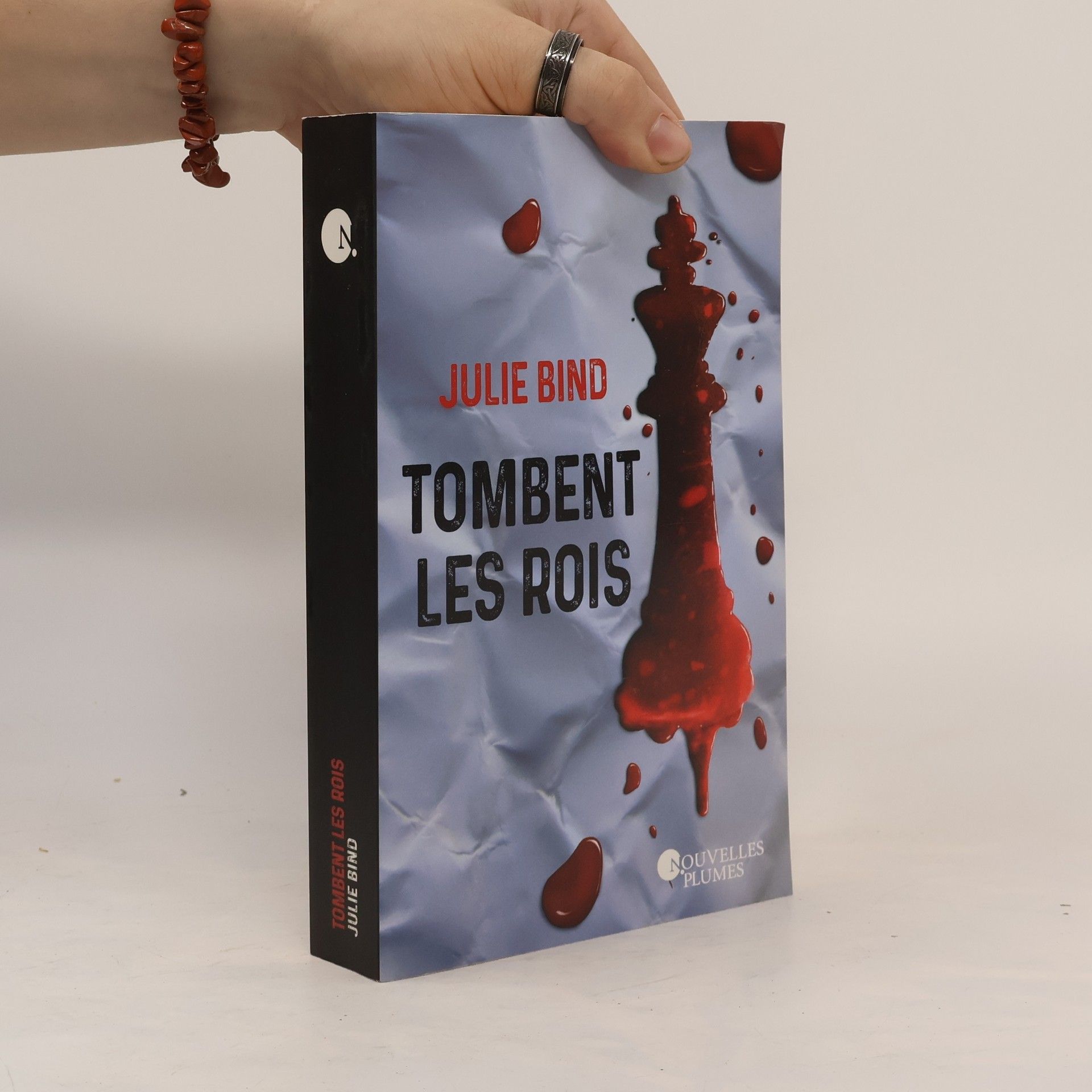 Julie Bind Tombent les rois