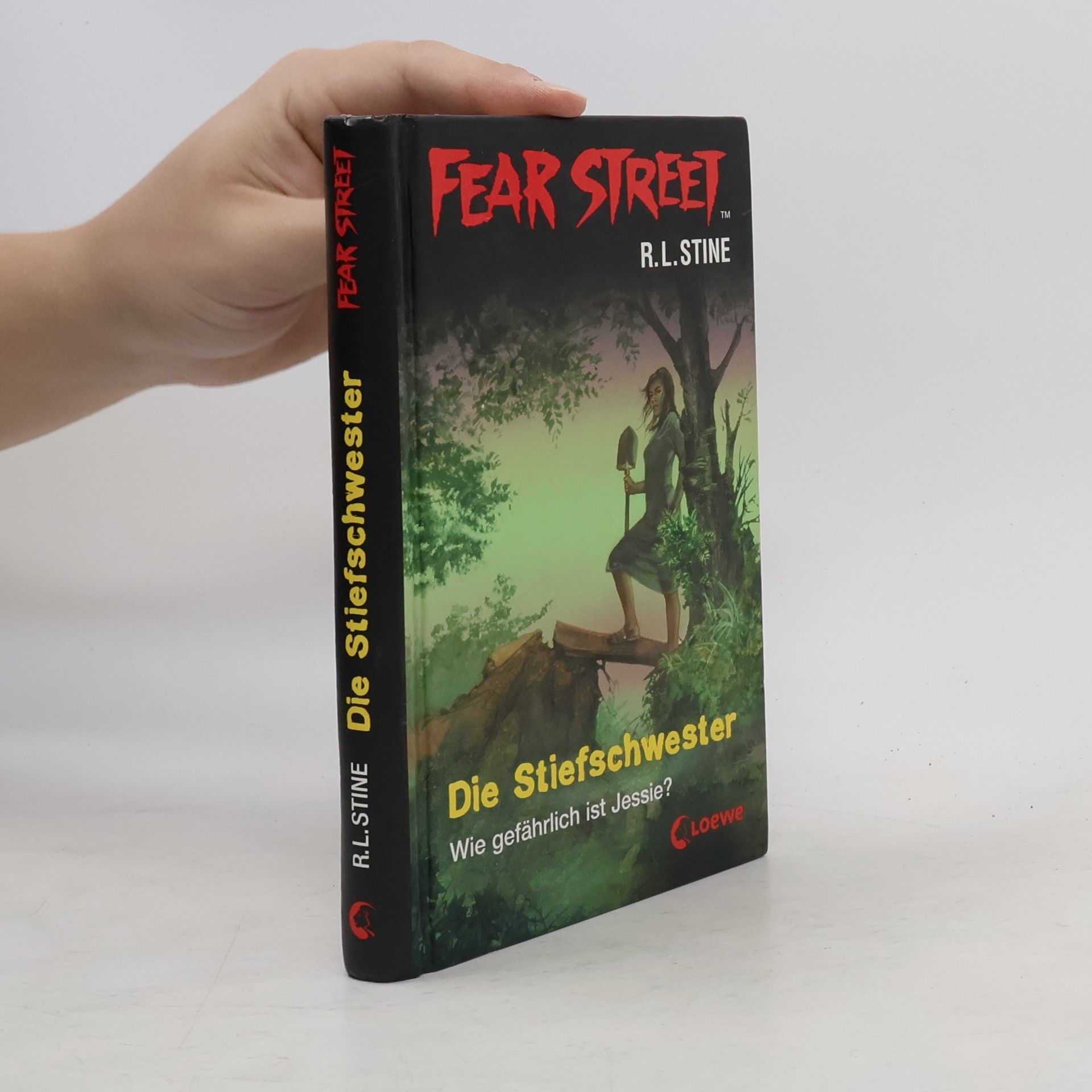 R. L. Stine Fear Street. Die Stiefschwester.