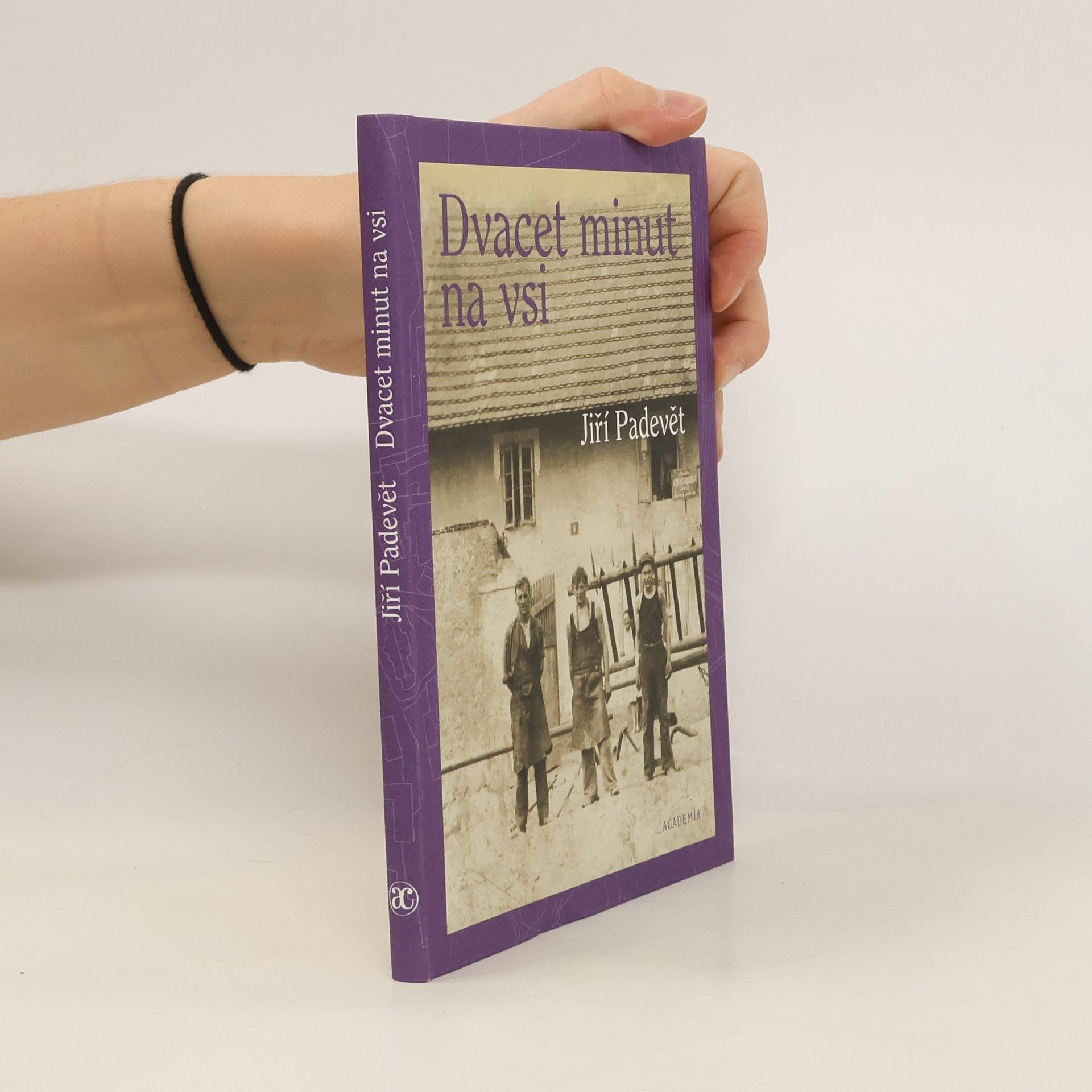 Jiří Padevět Dvacet minut na vsi