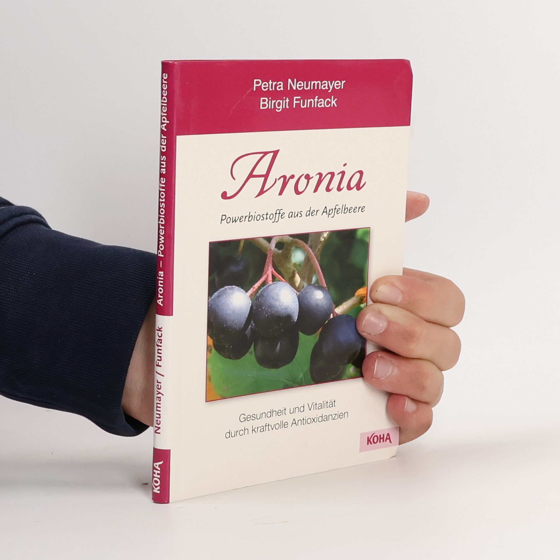 Petra Neumayer Aronia