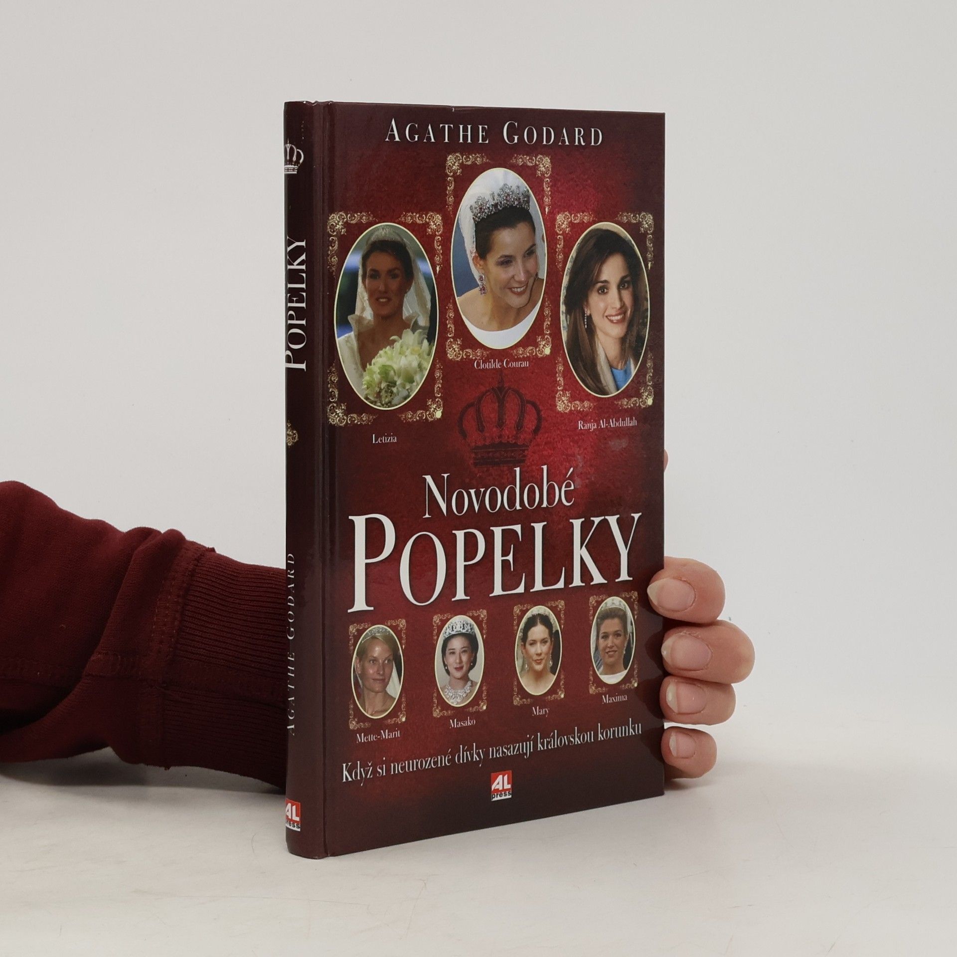 Agathe Godard Novodobé Popelky: Když si neurozené dívky nasazují královskou korunku