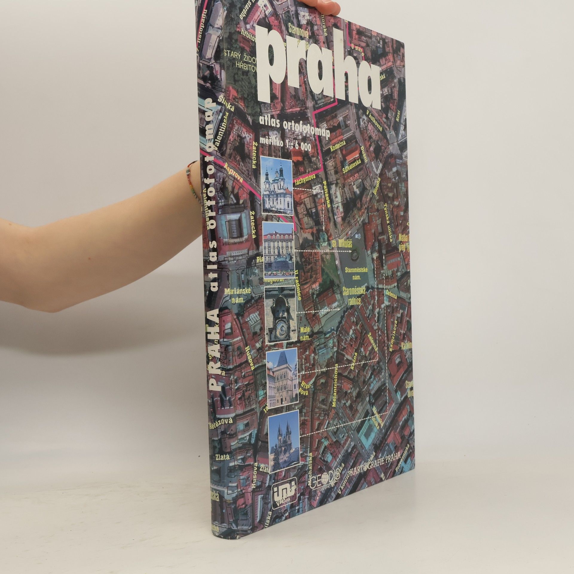 Jiří Čálek Praha. Atlas ortofotomap měřítko 1:6 000