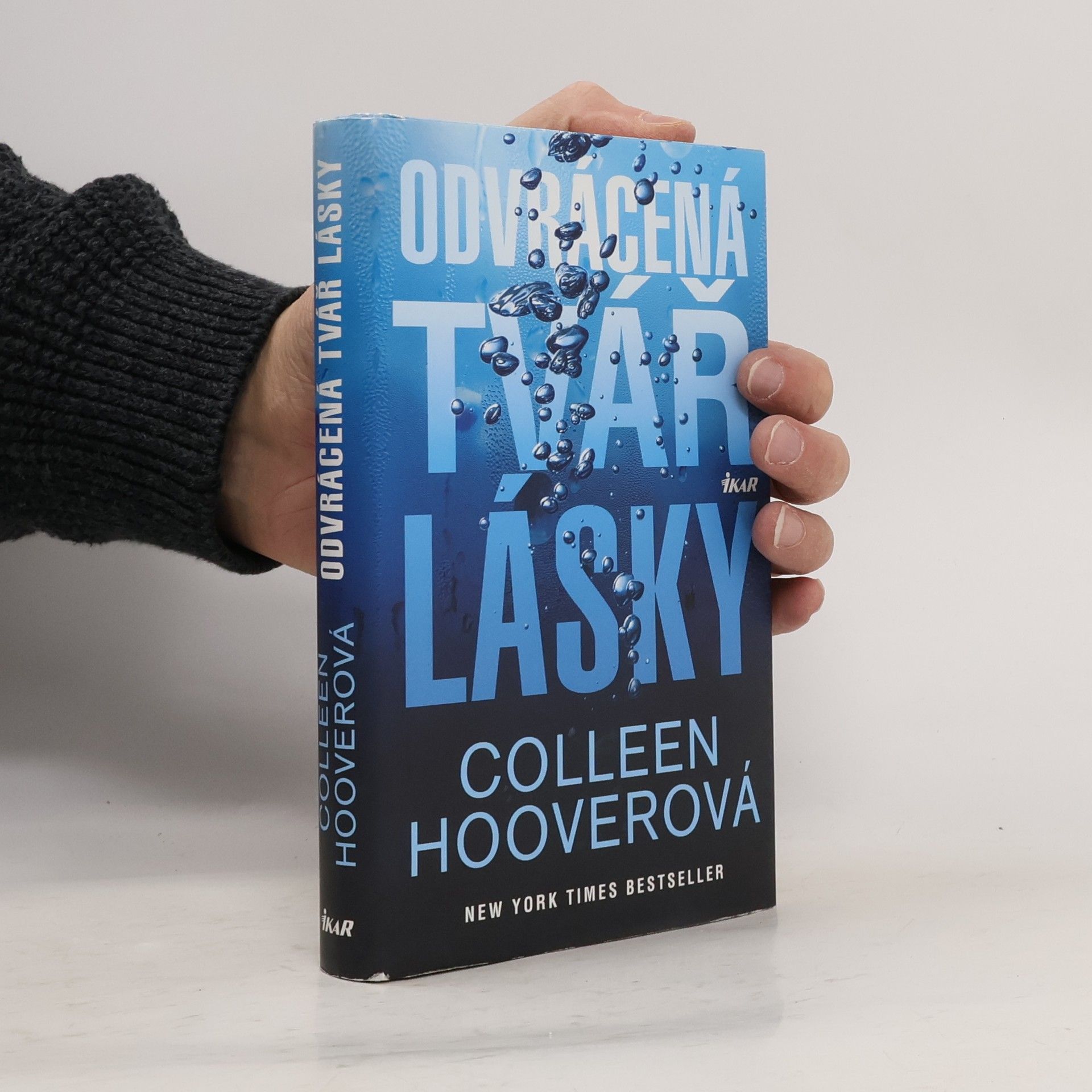 Colleen Hoover Odvrácená tvář lásky