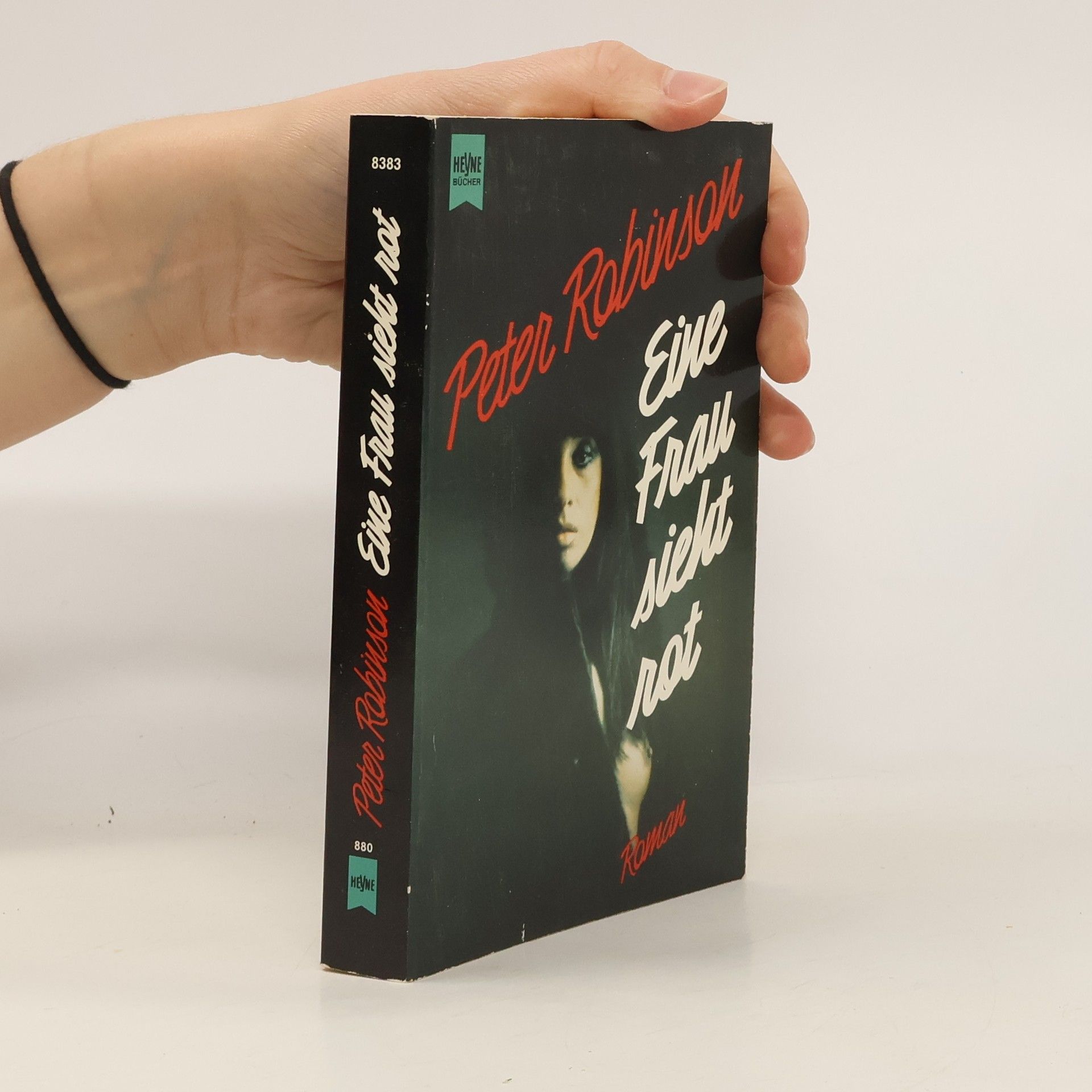 Peter Robinson Eine Frau sieht rot. Roman