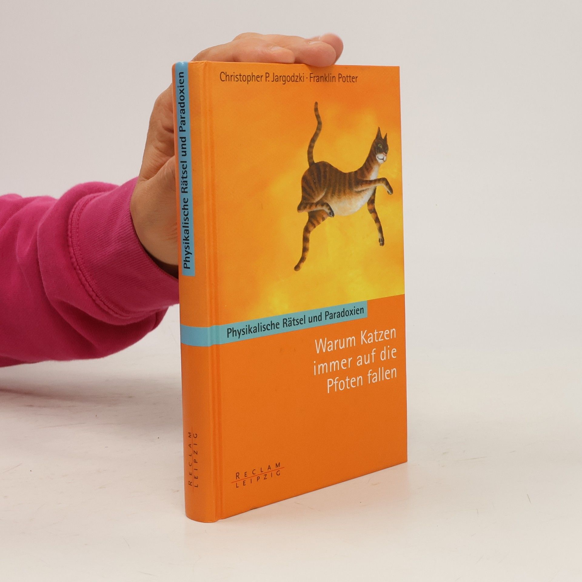 Warum Katzen immer auf die Pfoten fallen