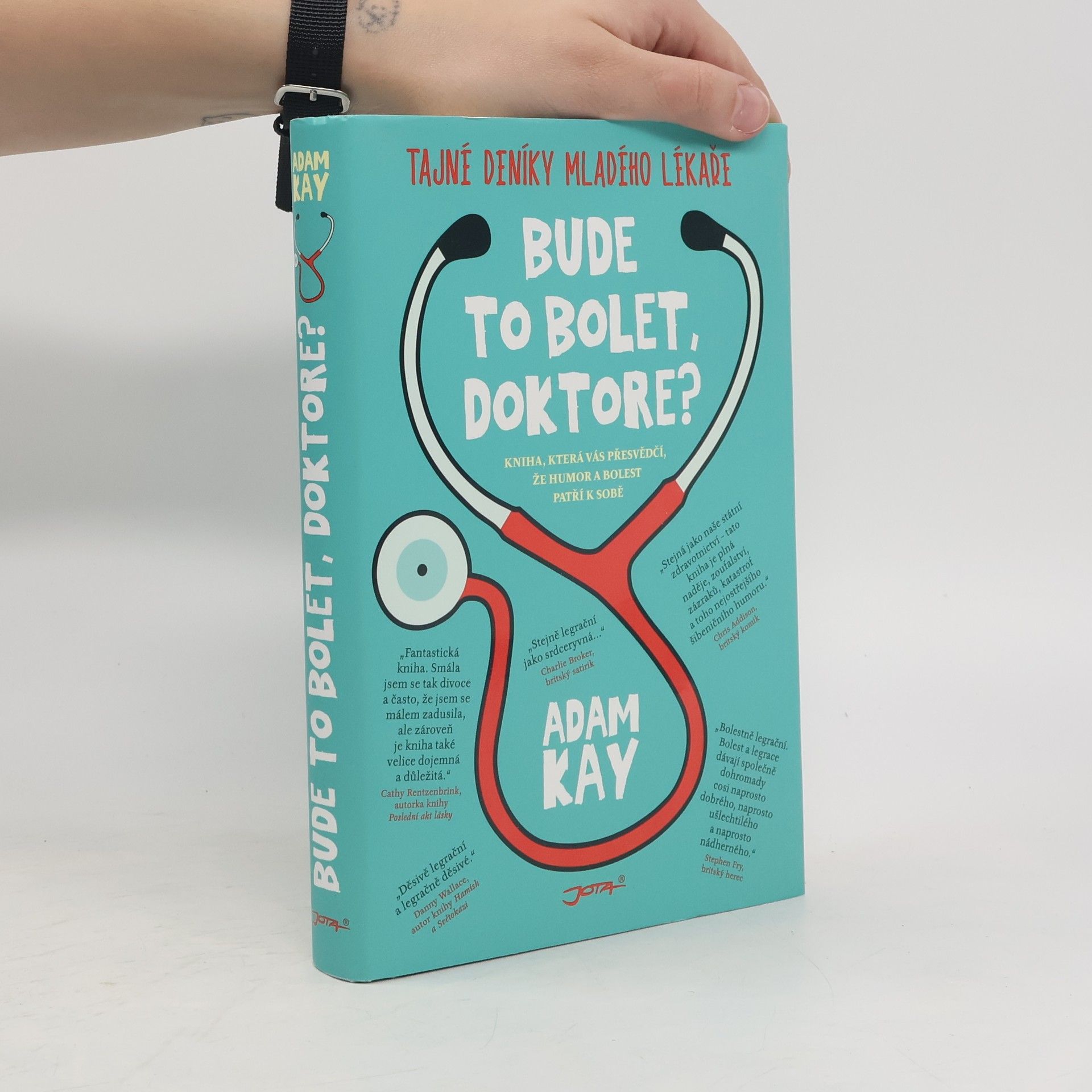 Adam Kay Bude to bolet, doktore?