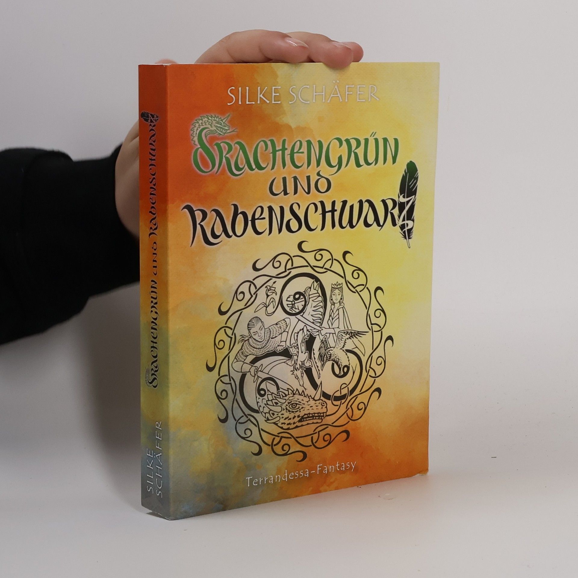 Drachengrün und Rabenschwarz