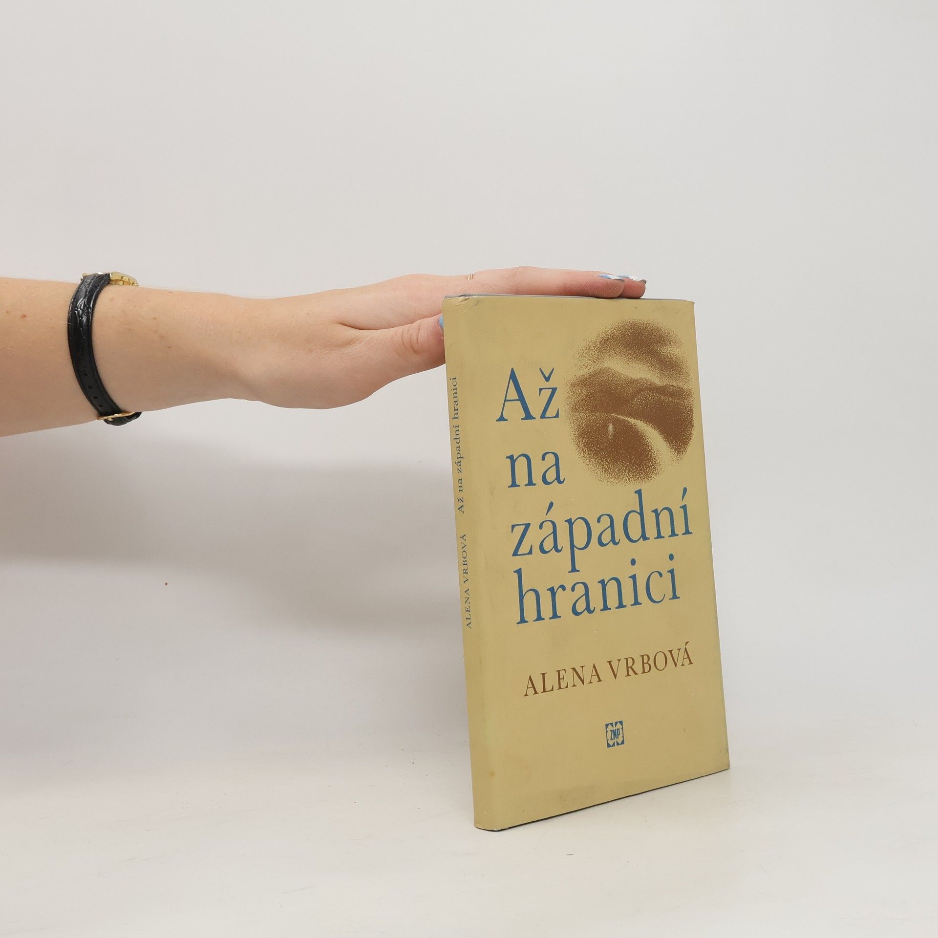 Alena Vrbová Až na západní hranici