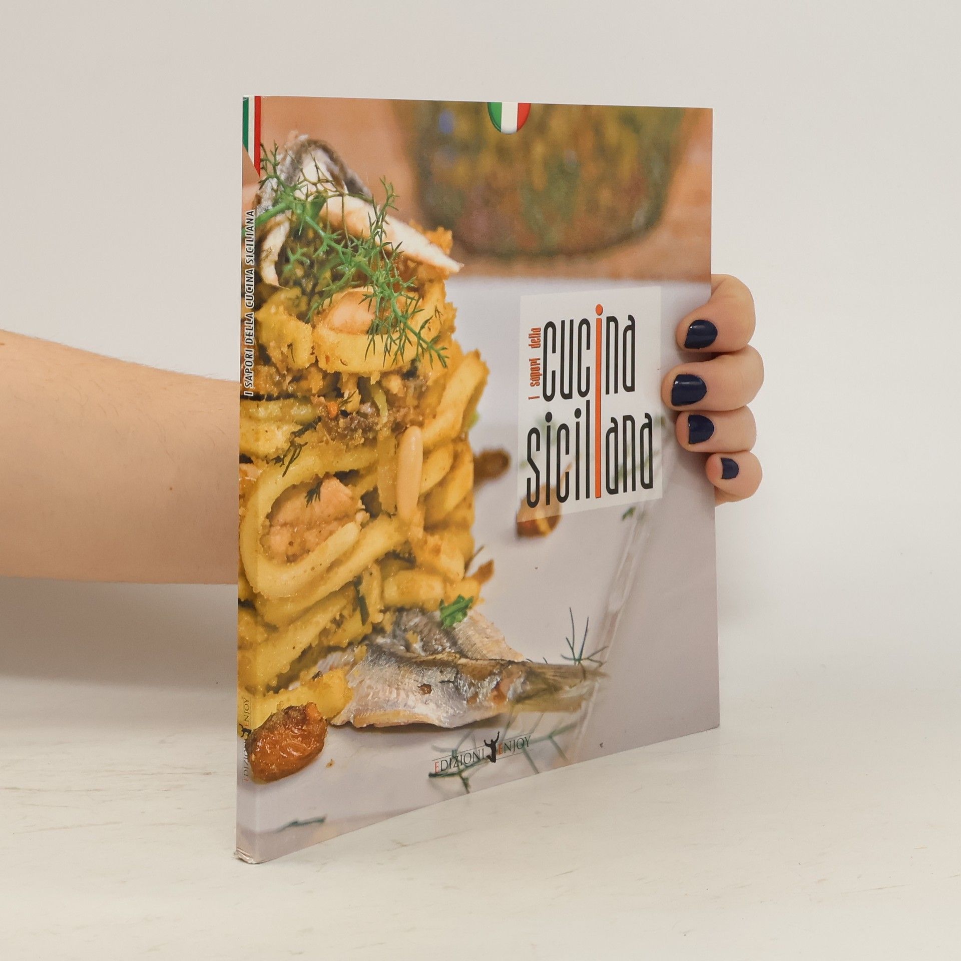 AA.VV. Traditional Sicilian Recipes