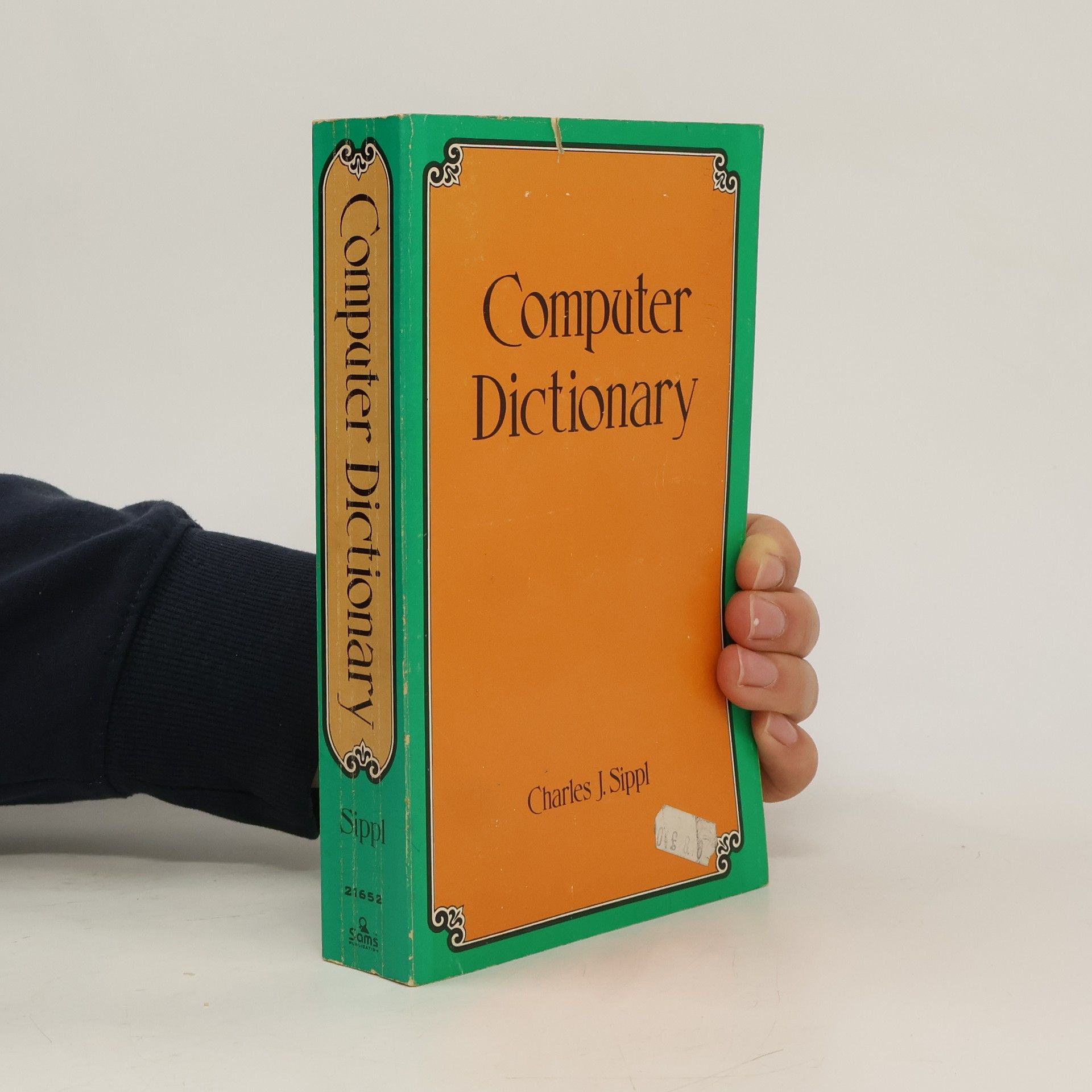Charles J. Sippl Computer Dictionary
