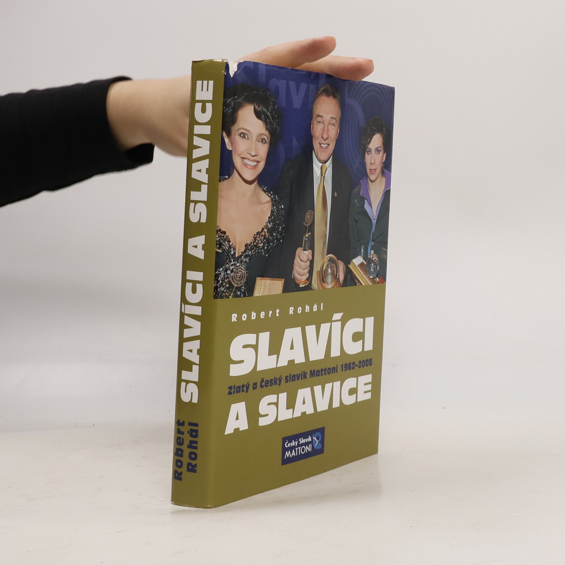 Robert Rohál Slavíci a slavice