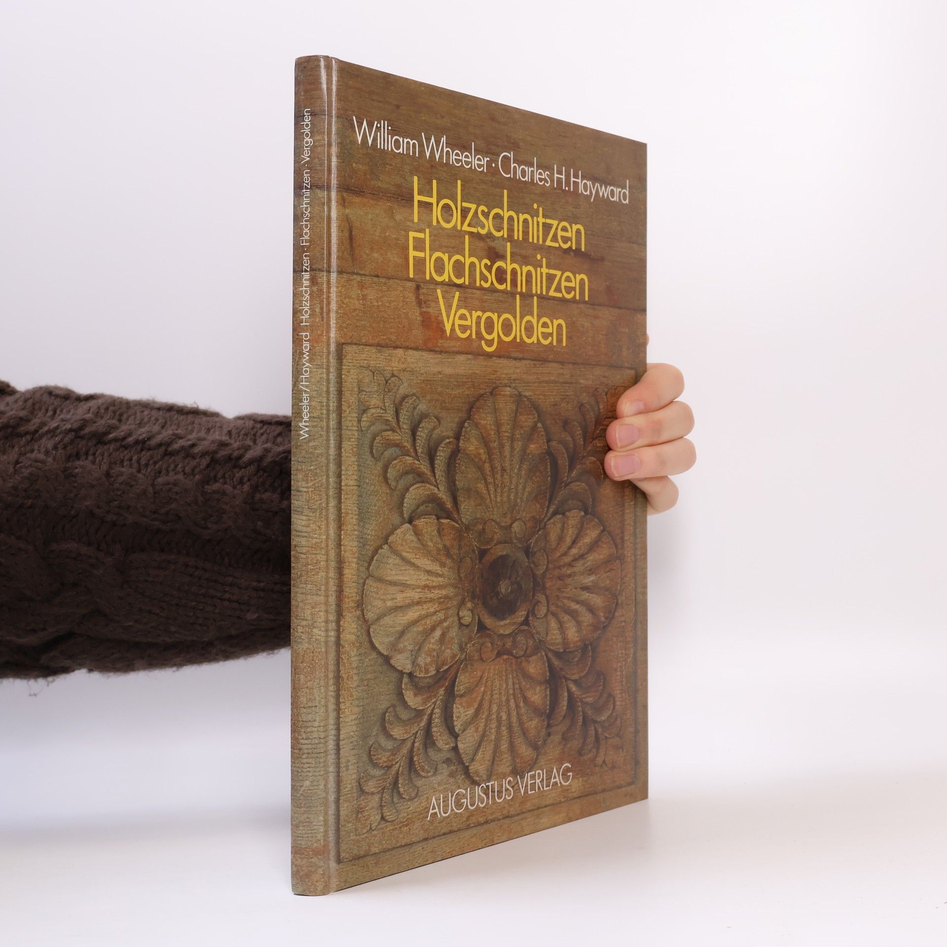 William Wheeler Holzschnitzen, Flachschnitzen, Vergolden