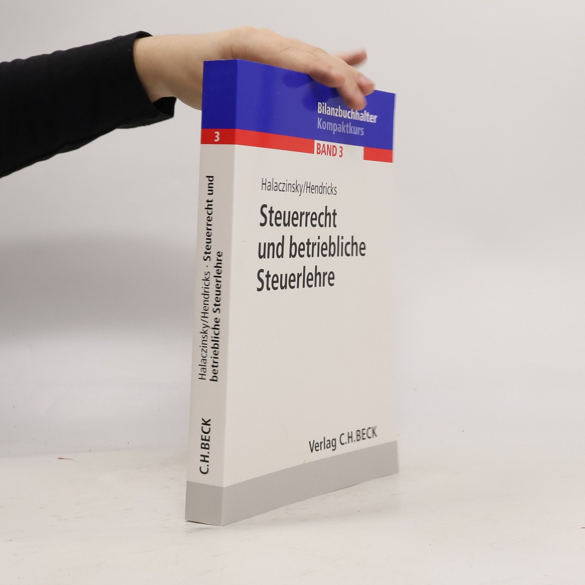 Steuerrecht und betriebliche Steuerlehre