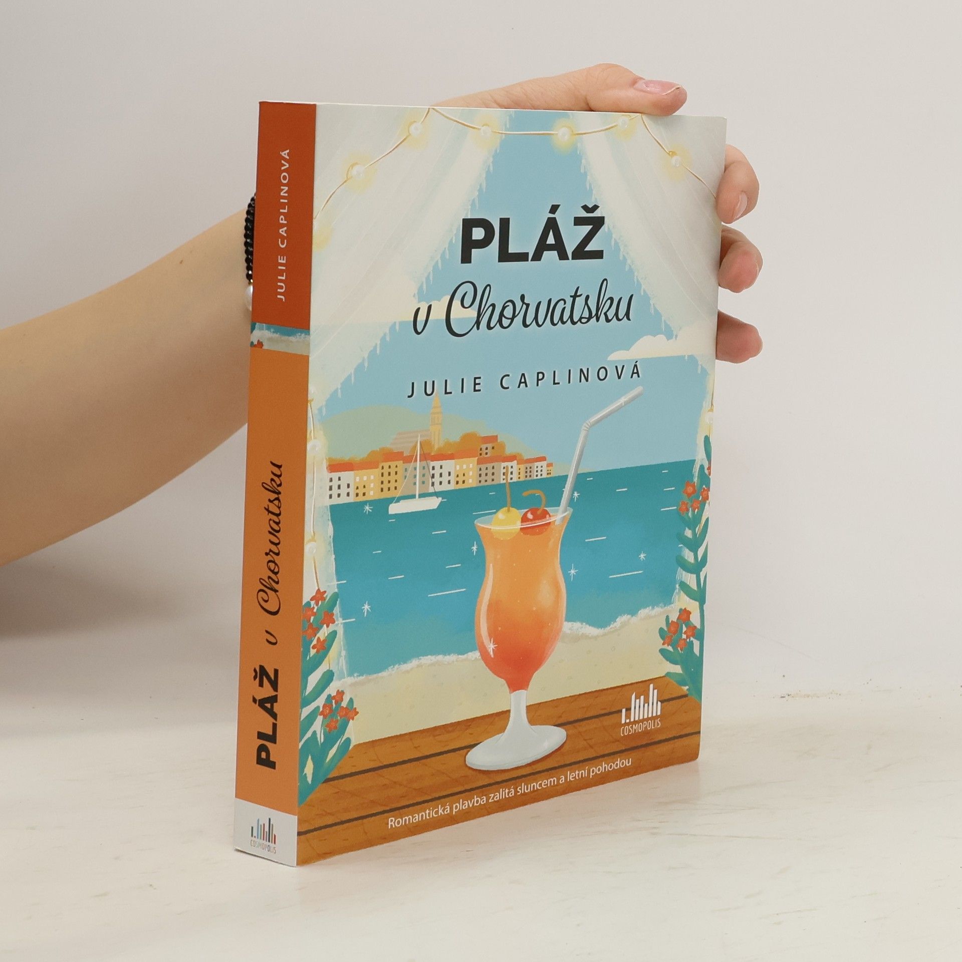 Julie Caplin Pláž v Chorvatsku