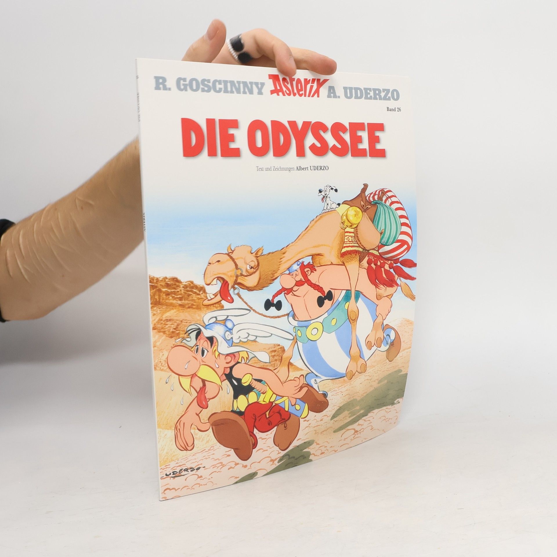 Autorenkollektiv Goscinny und Uderzo präsentieren ein neues Abenteuer von Asterix