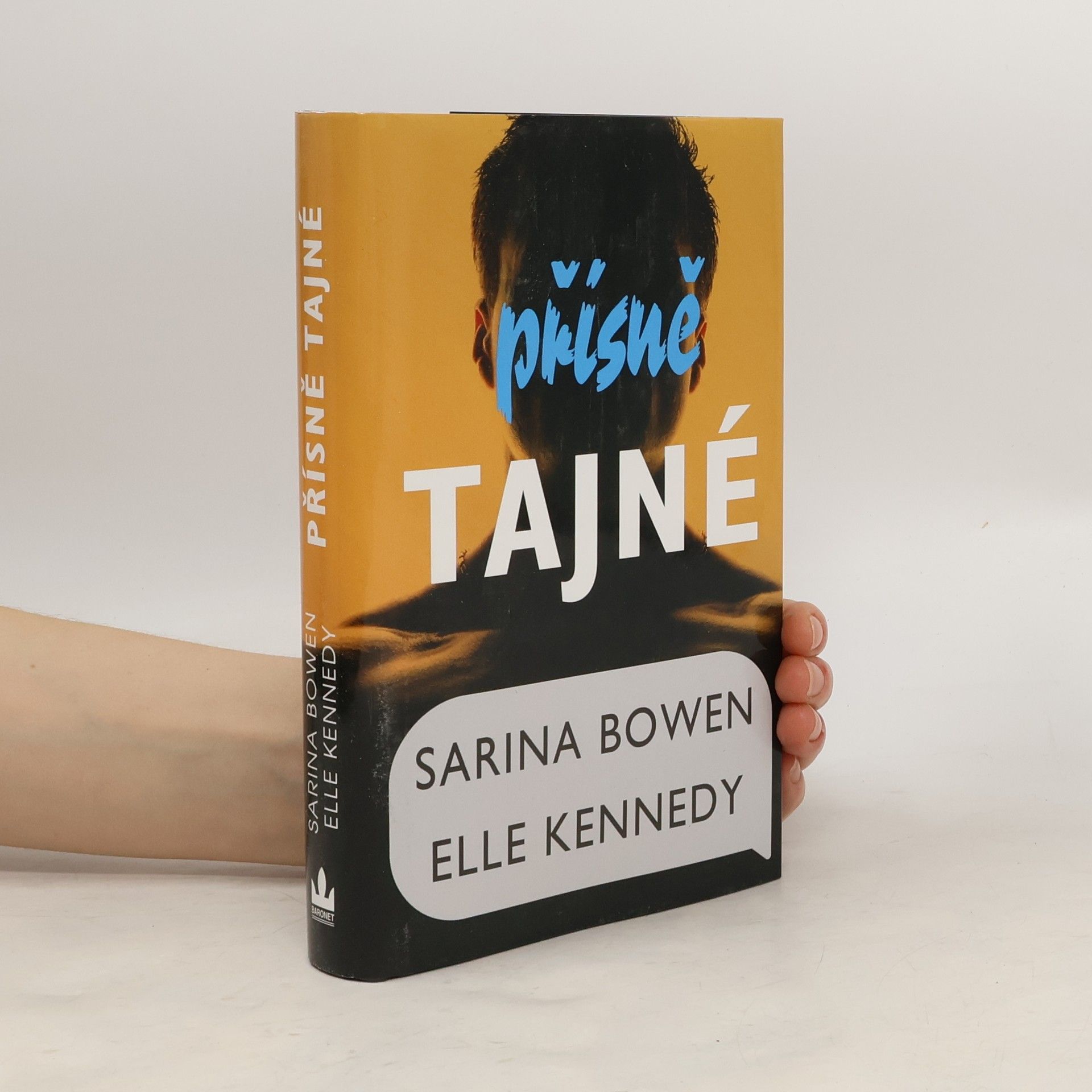 Elle Kennedy Přísně tajné