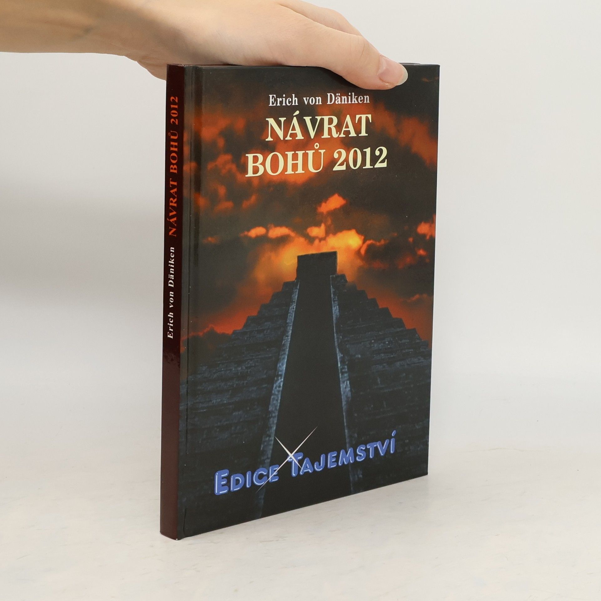 Erich von Däniken Návrat bohů 2012